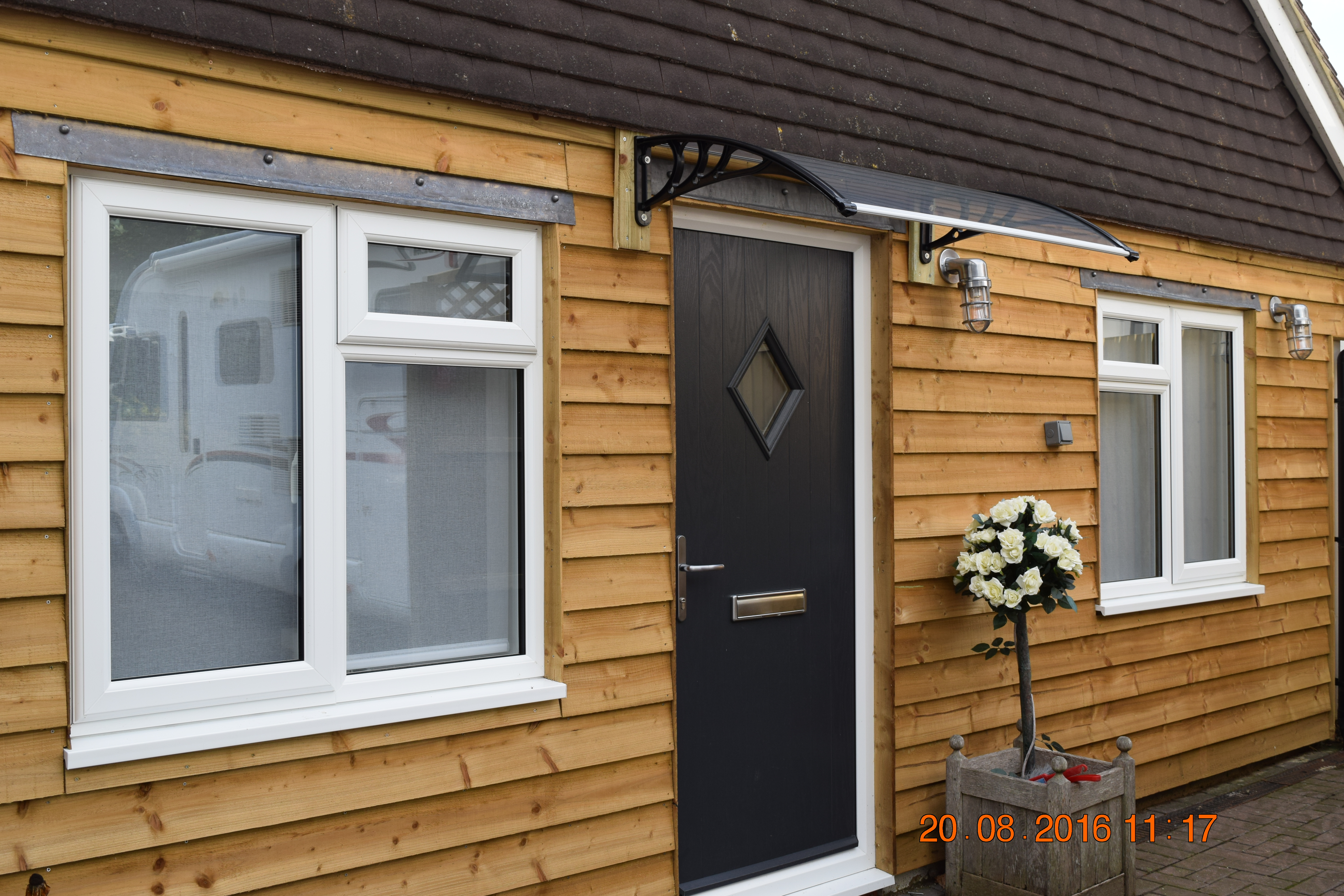 Stylish, Studio Apartment. 5 mins from Eurotunnel.