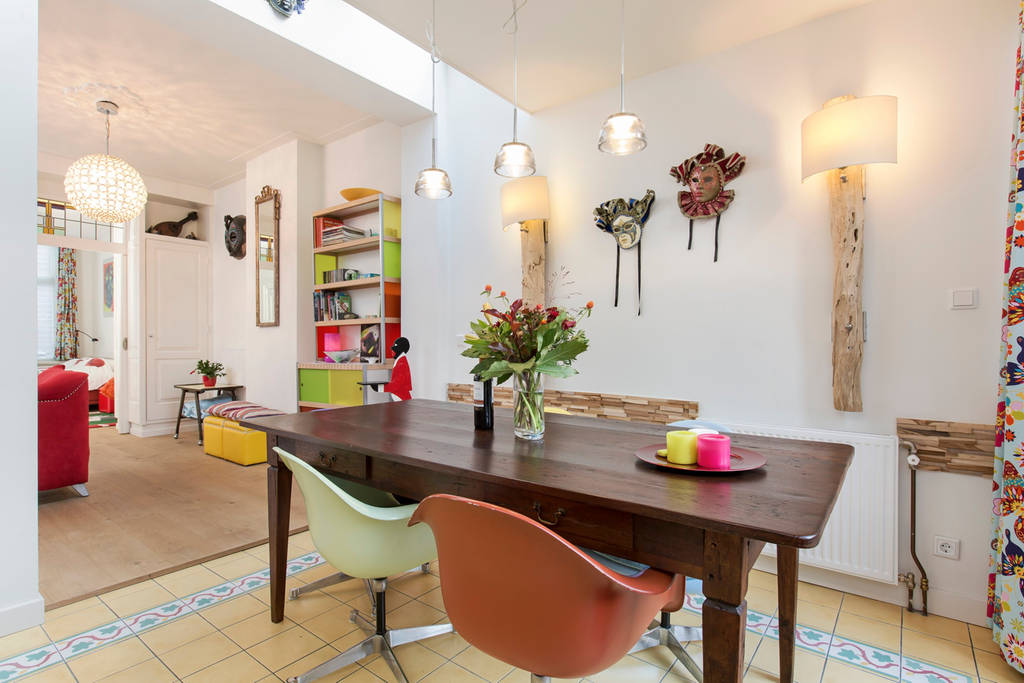 Spacious, app. central & free Parkingpermit! Apartments for Rent in