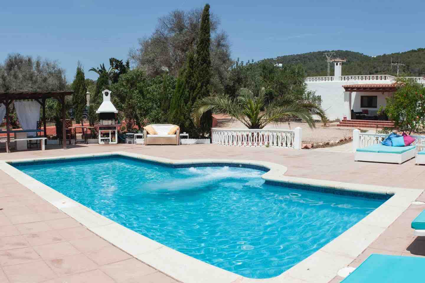 Villa cana Joana , POOL  & Jacuzzi & barbecue