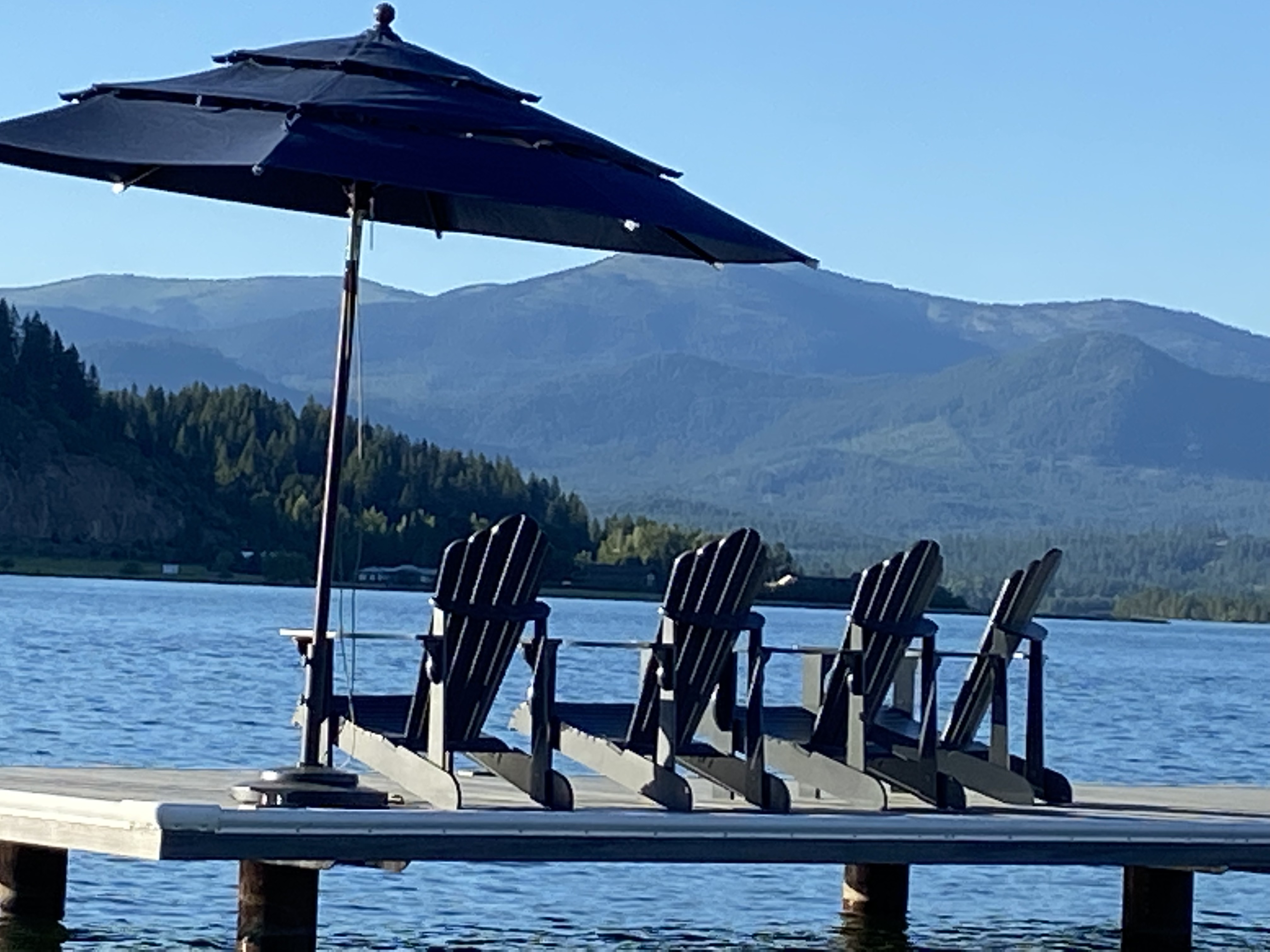 Your Waterfront Retreat!