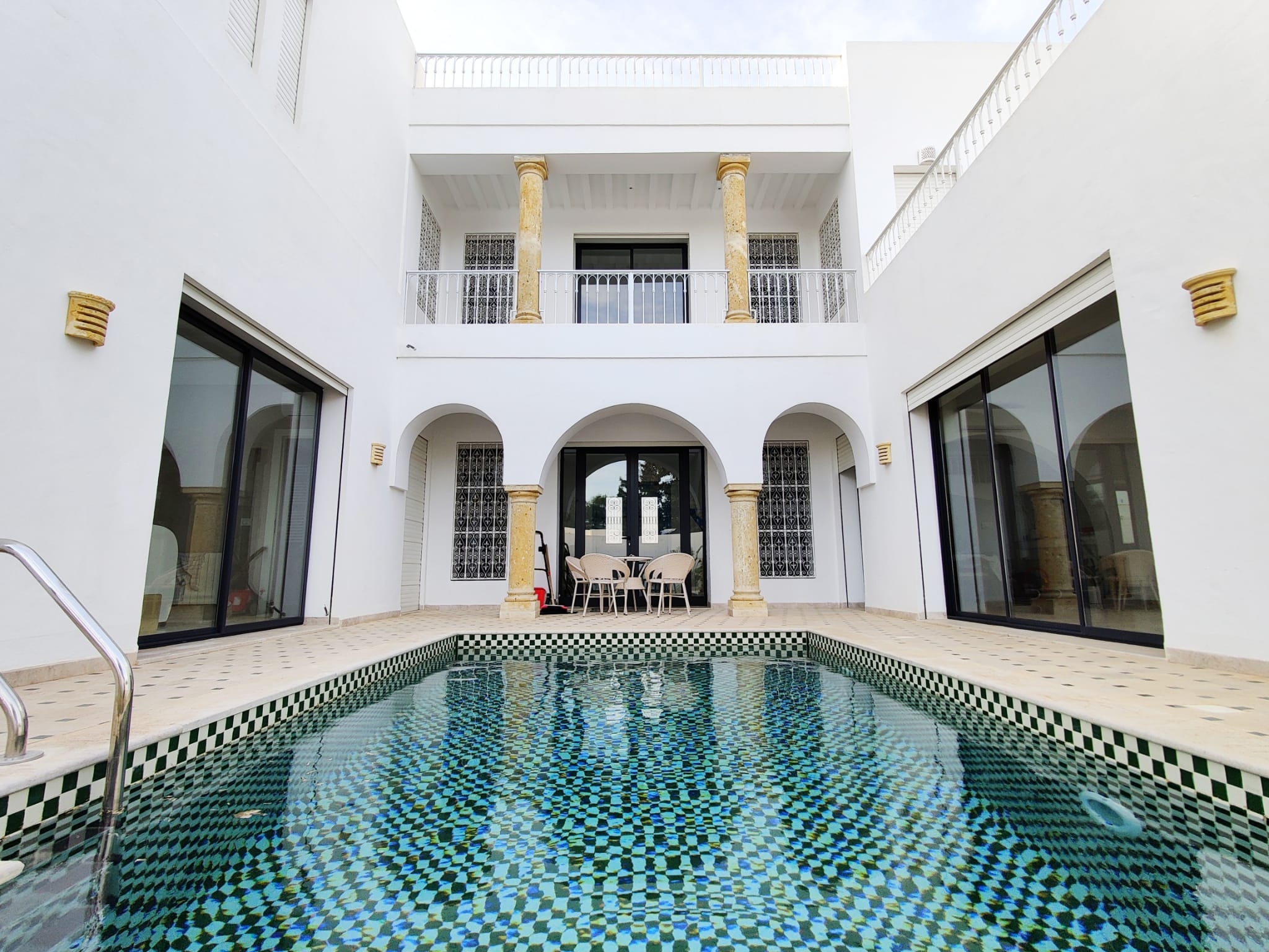 Riad De Charme with Pool and Garden