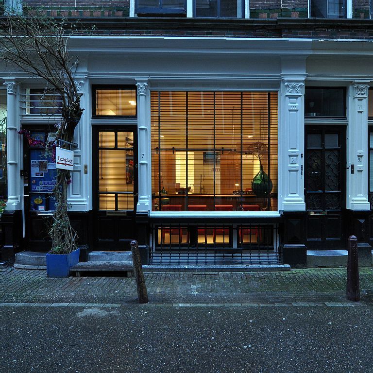 New amazing 4 person Jordaan Apartment β Amsterdam stay