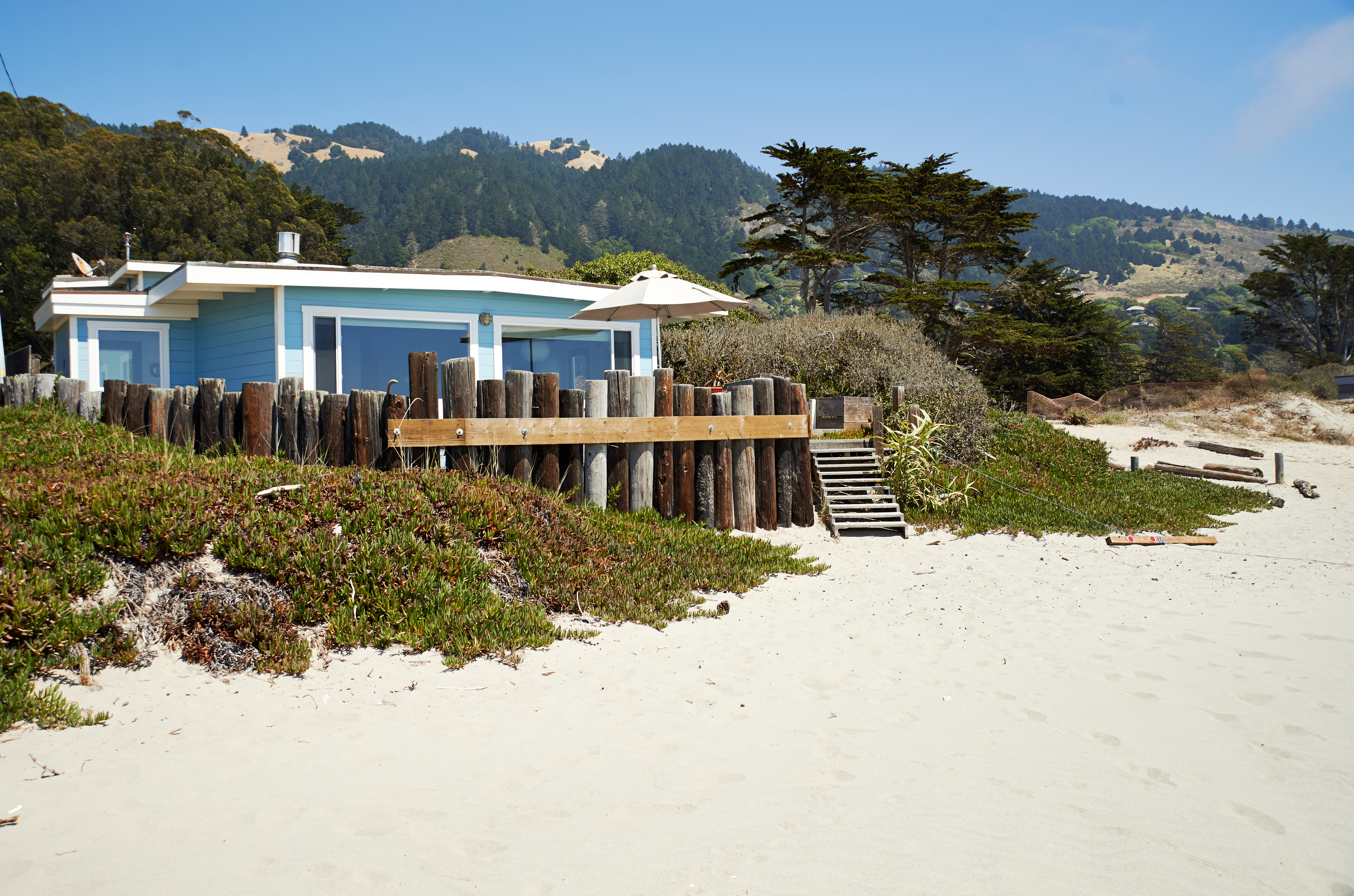 Comfortable Updated Vintage Beach House Houses For Rent In Stinson Beach