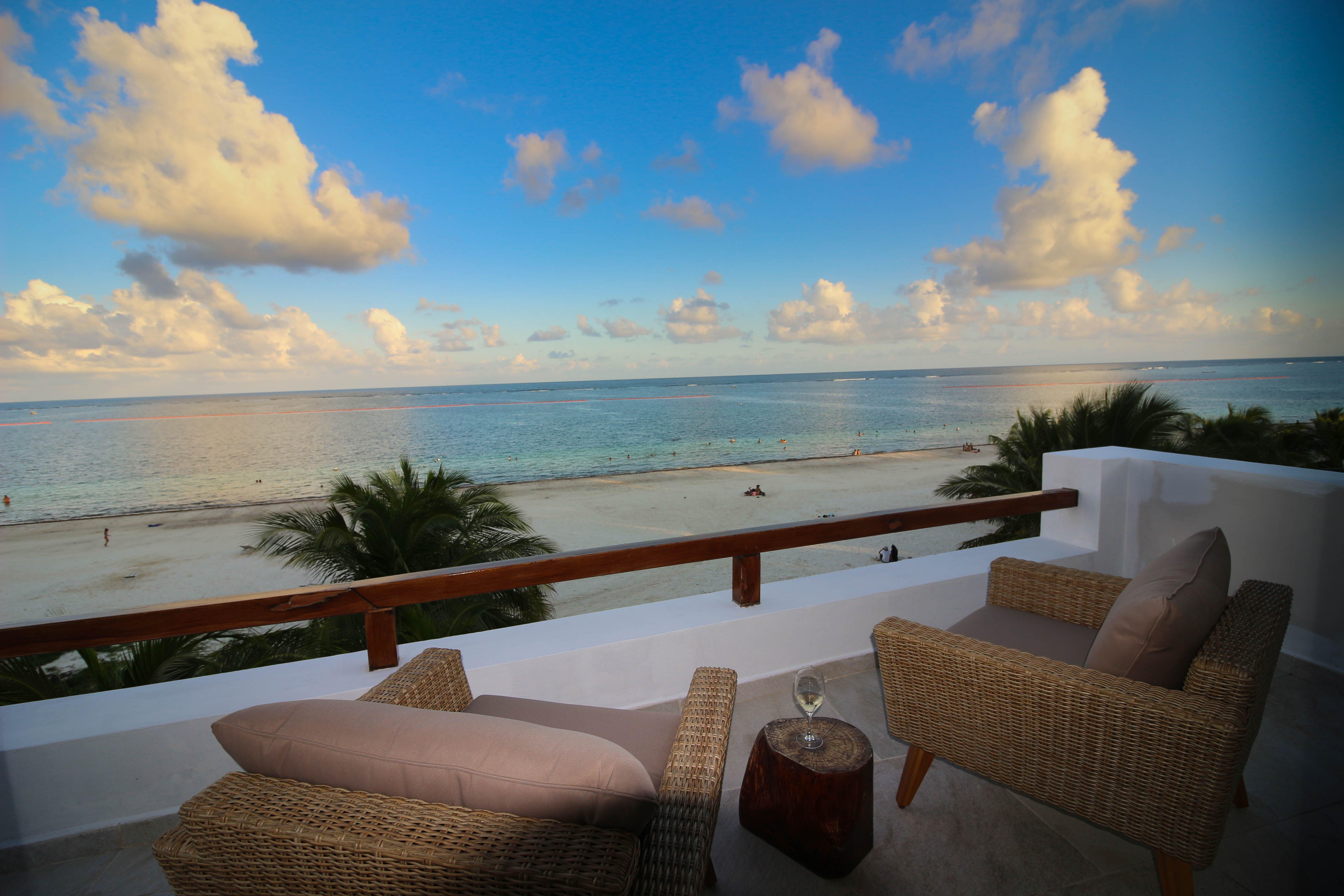 Oceanfront Rooftop Suite