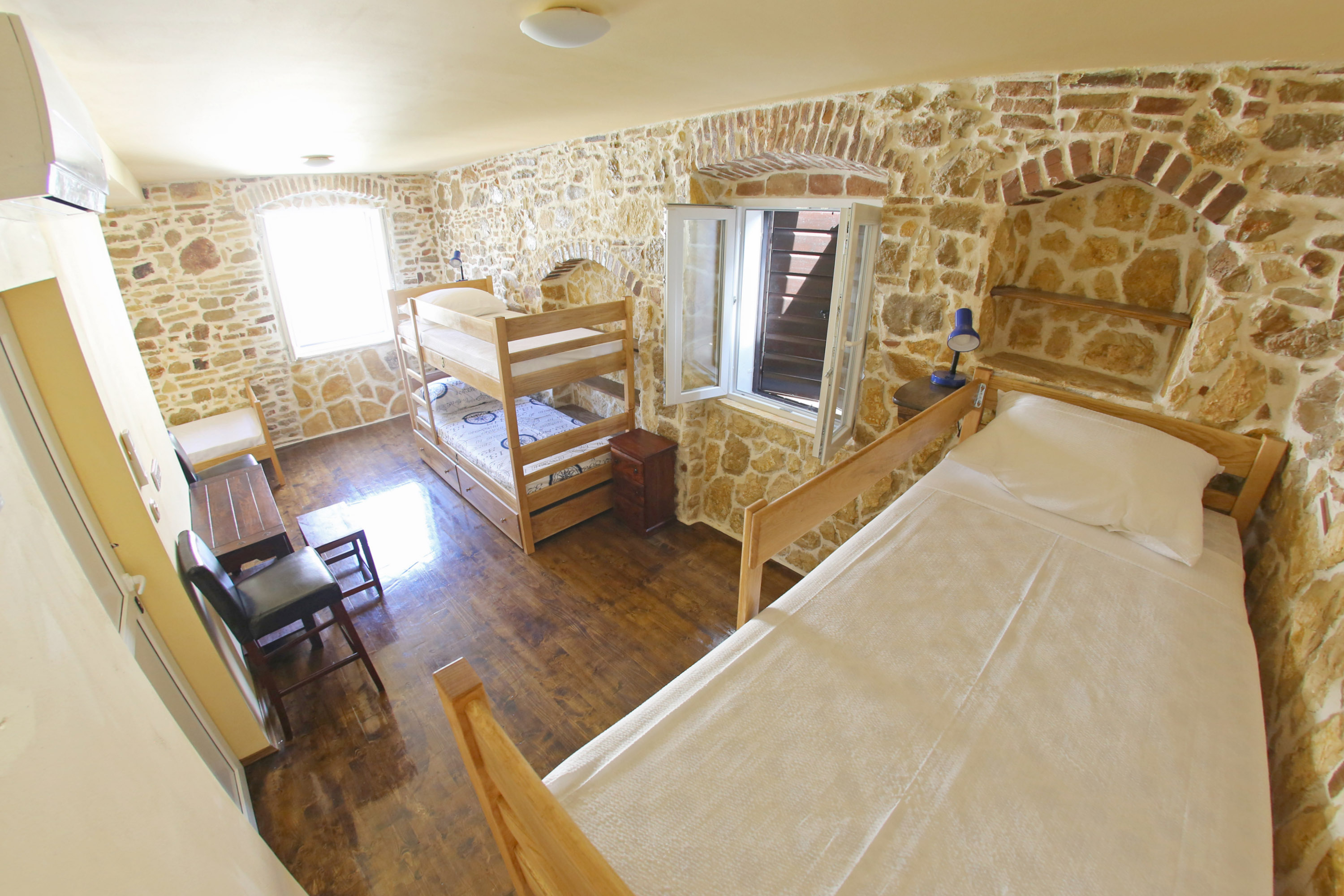 TEQUILA BAR HOSTEL Hostels for Rent in Zadar, Zadar County, Croatia