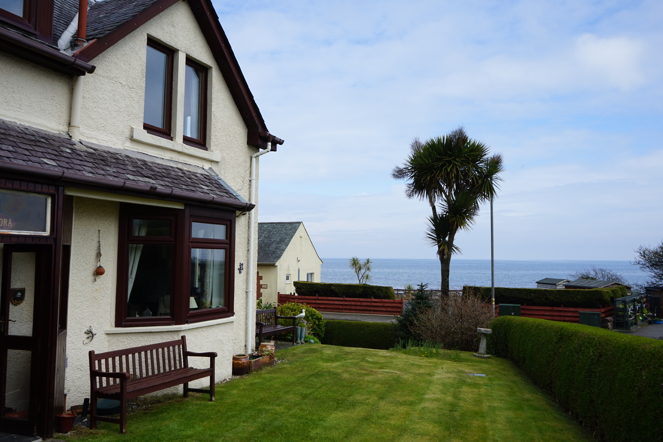 Kincora, 2 bed holiday house, 50m from the beach Houses for Rent in