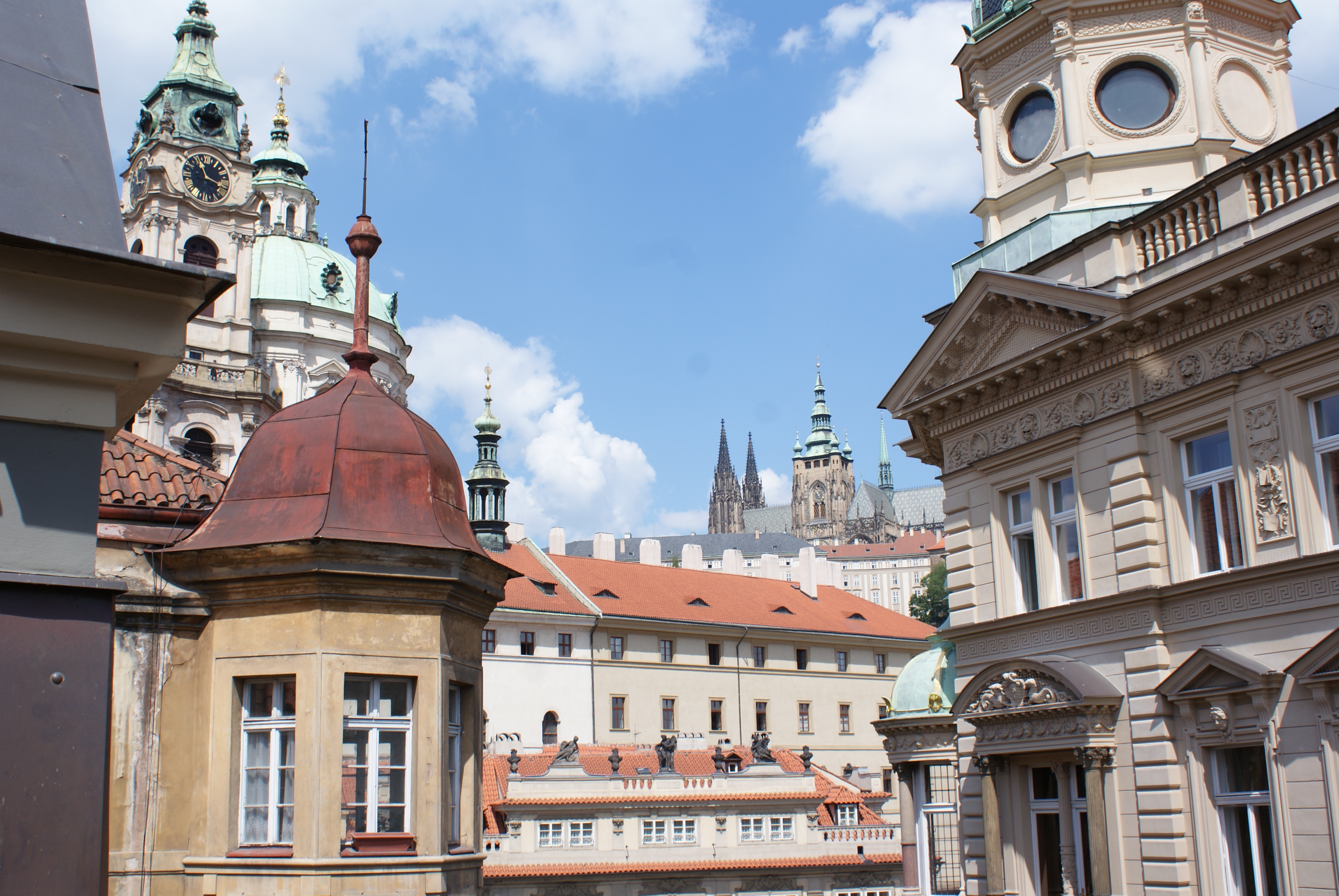 The Heart of Prague + free bikes !
