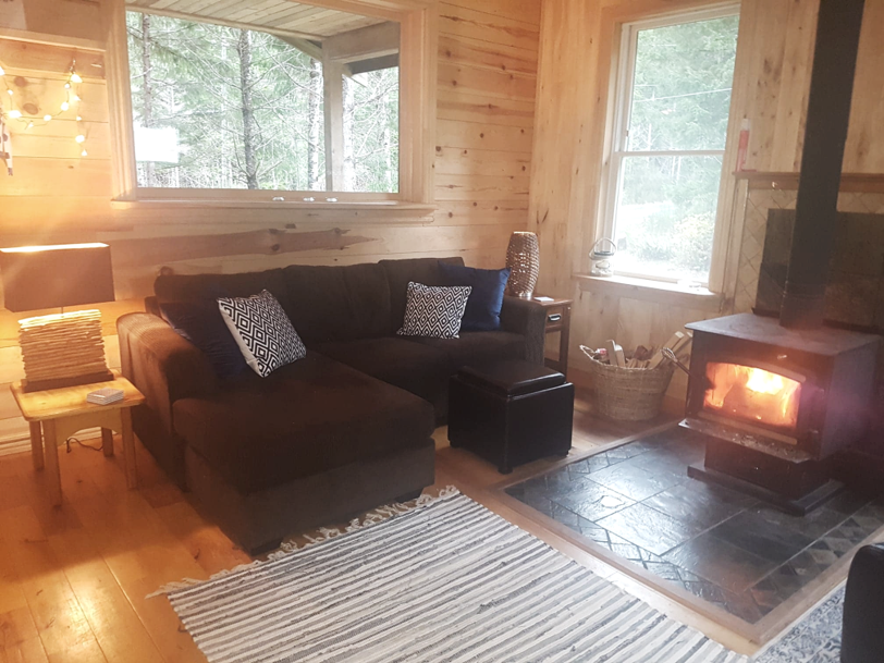 Wildwood Rainforest Retreat: Jordan River Cabin
