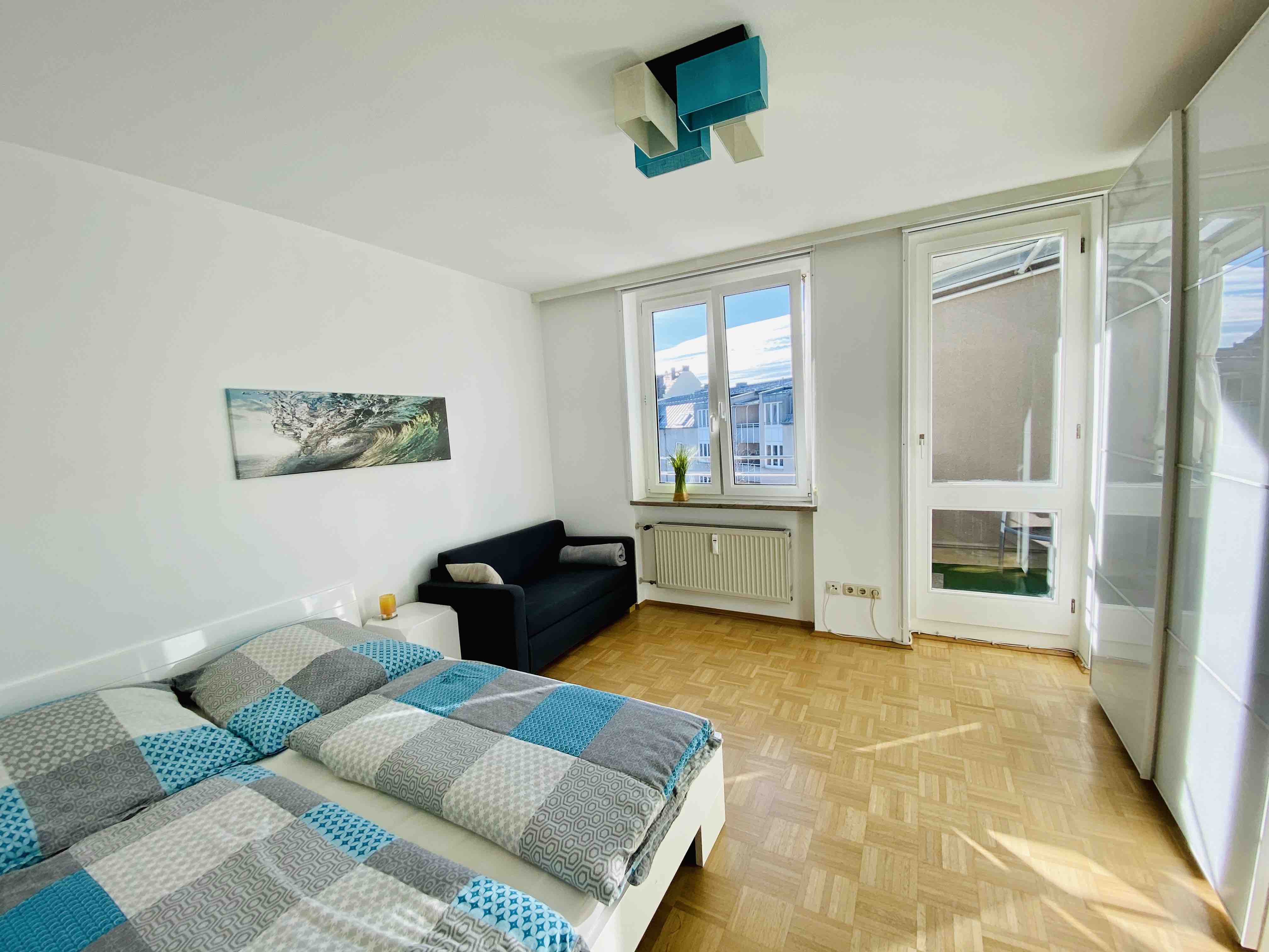 Sunny Room, just a 10mins walk to Wiesn in Ludwigsvorstadt-Isarvorstadt, Munich