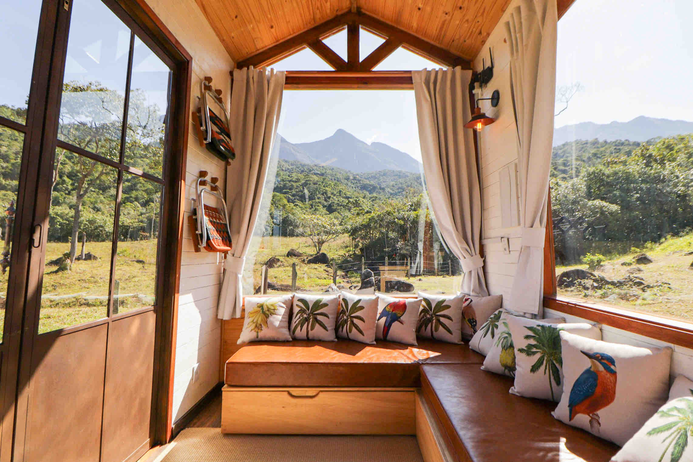 Natuca | Tiny House on wheels at the feet of the mountain