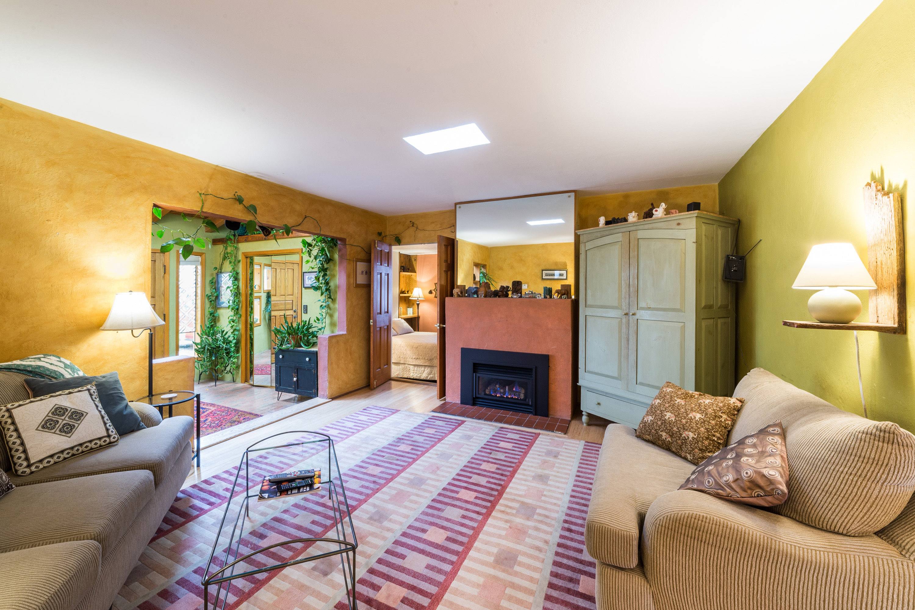 Spacious & Comfy NOB HILL Home Houses for Rent in Albuquerque, New