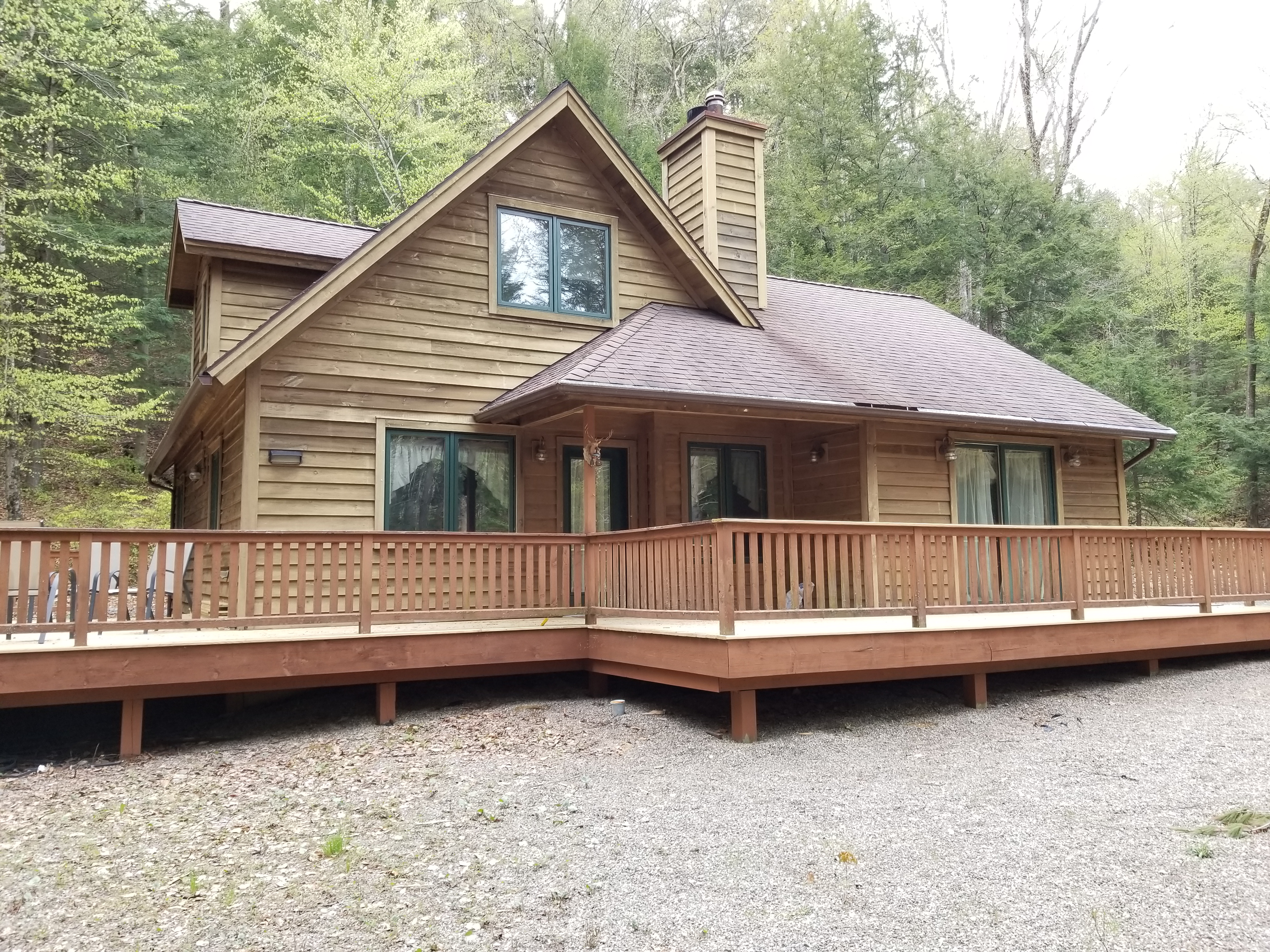 Family Friendly Bolton Landing Cabin