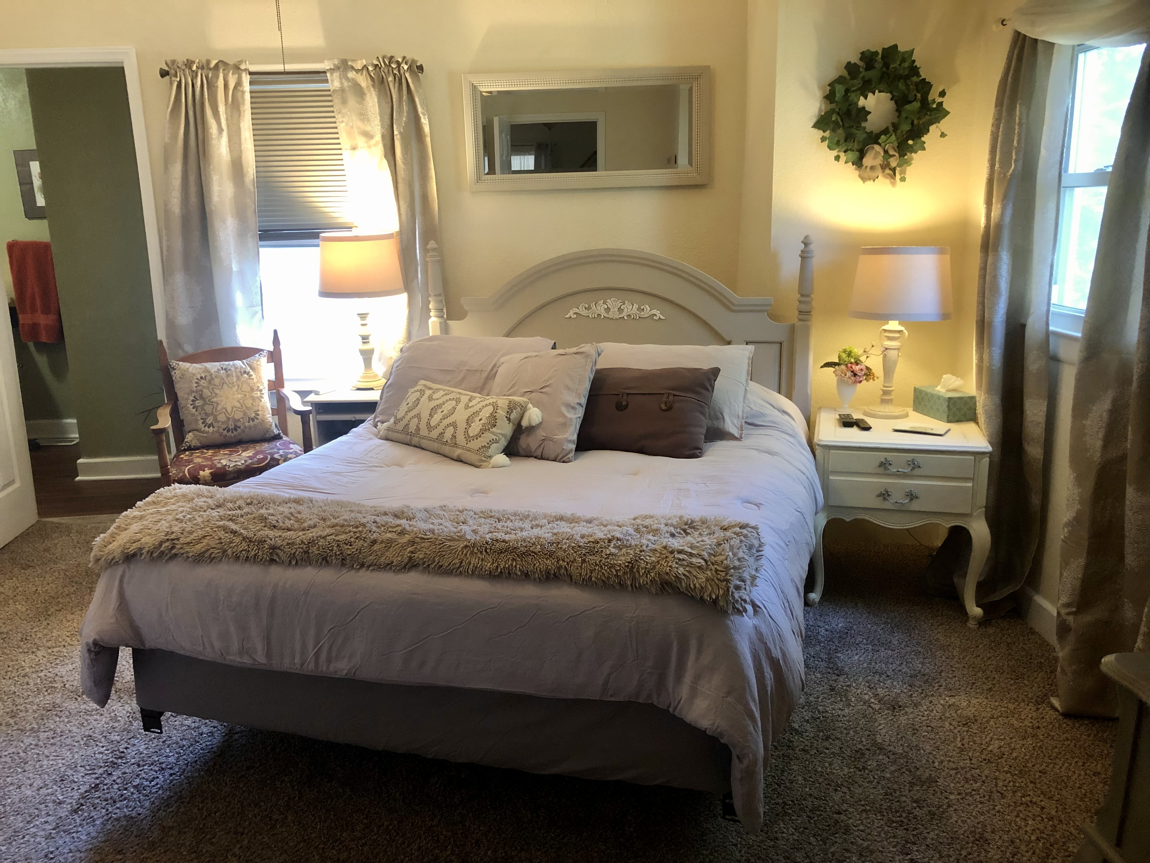 Perfectly cozy location 1/2 mile to downtown. in 28801, Asheville