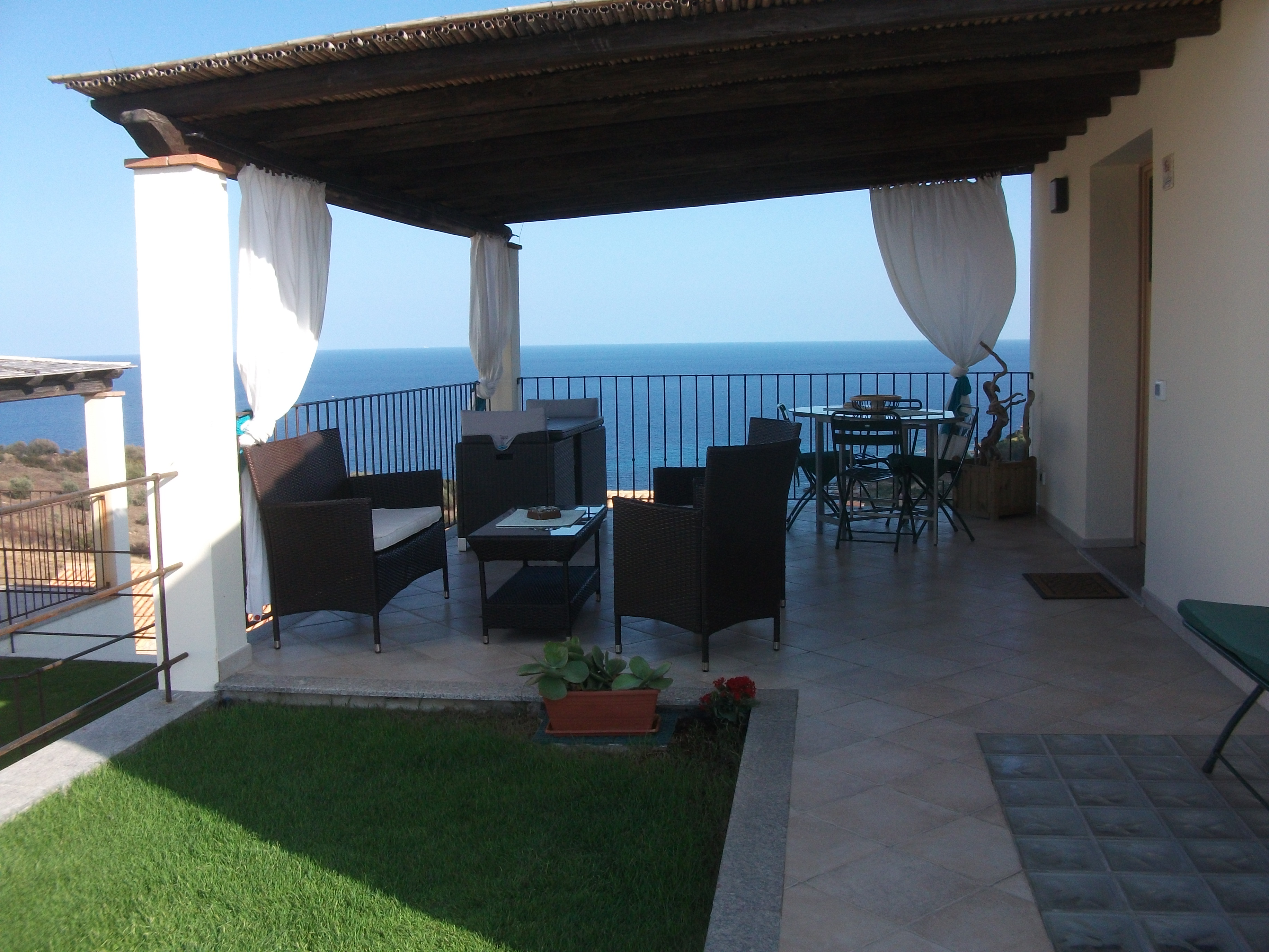 Sea &  Mountains Villa Overview -Stress Free
