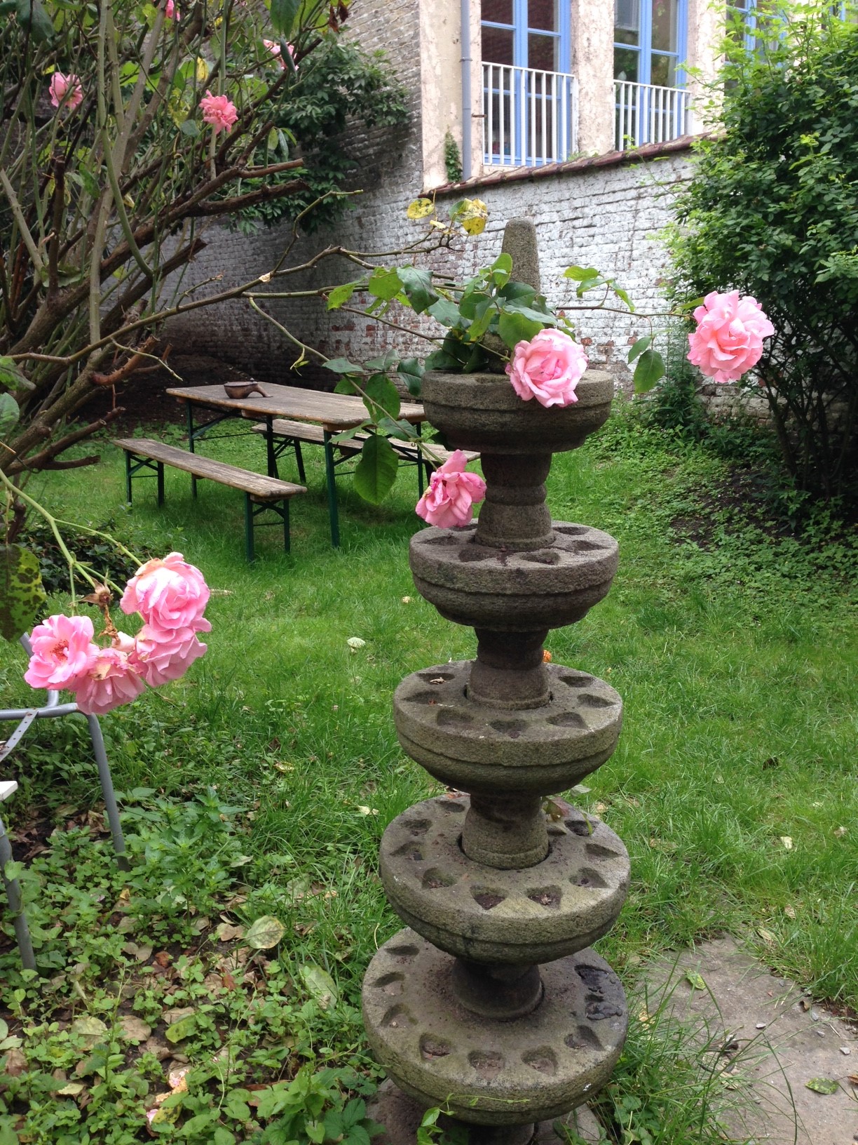 Large house w garden next to European Parliament in Ixelles, Brussels