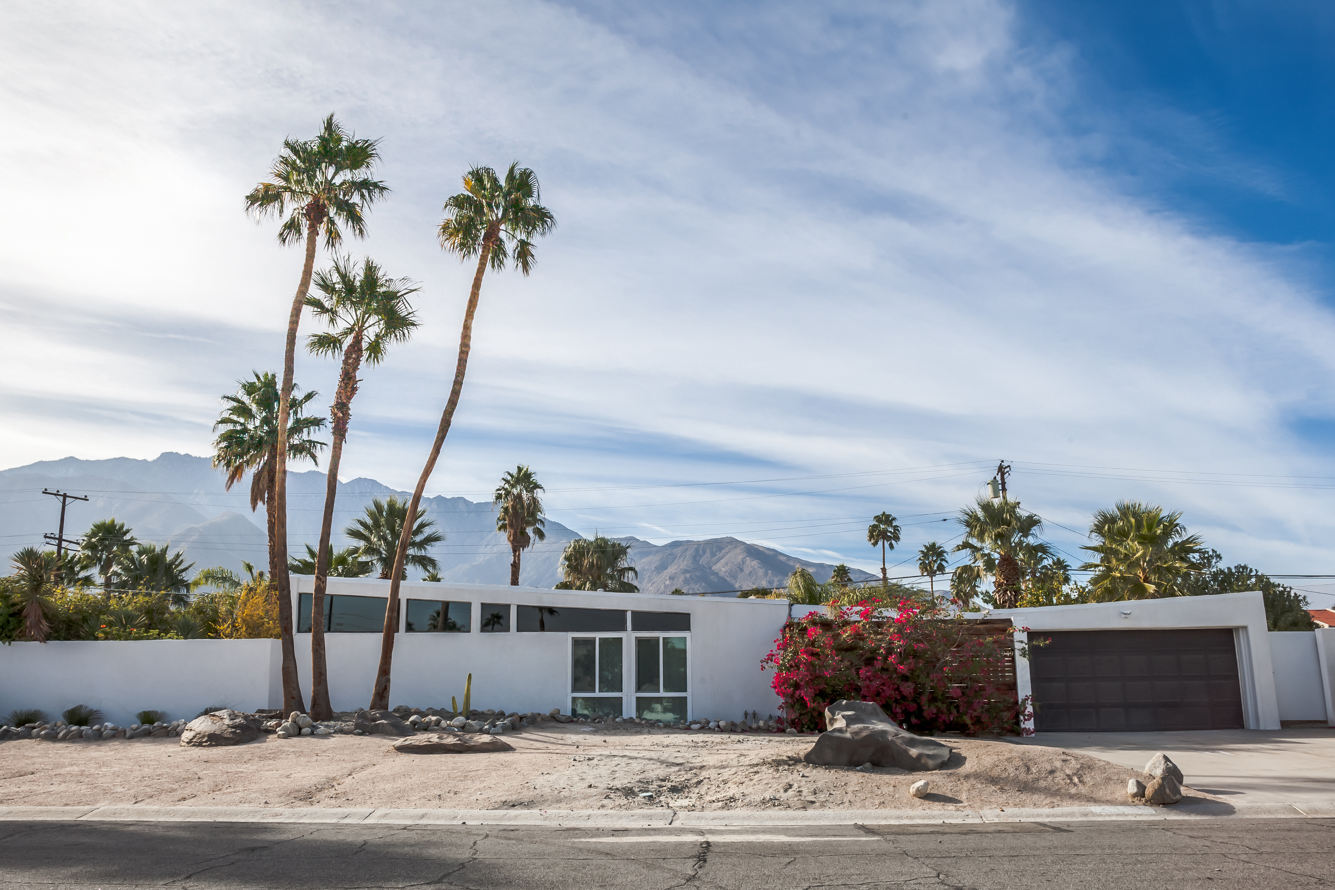 Mid Century Modern Home With Pool Houses For In Palm Springs California United States Mid Century Modern Home With Pool