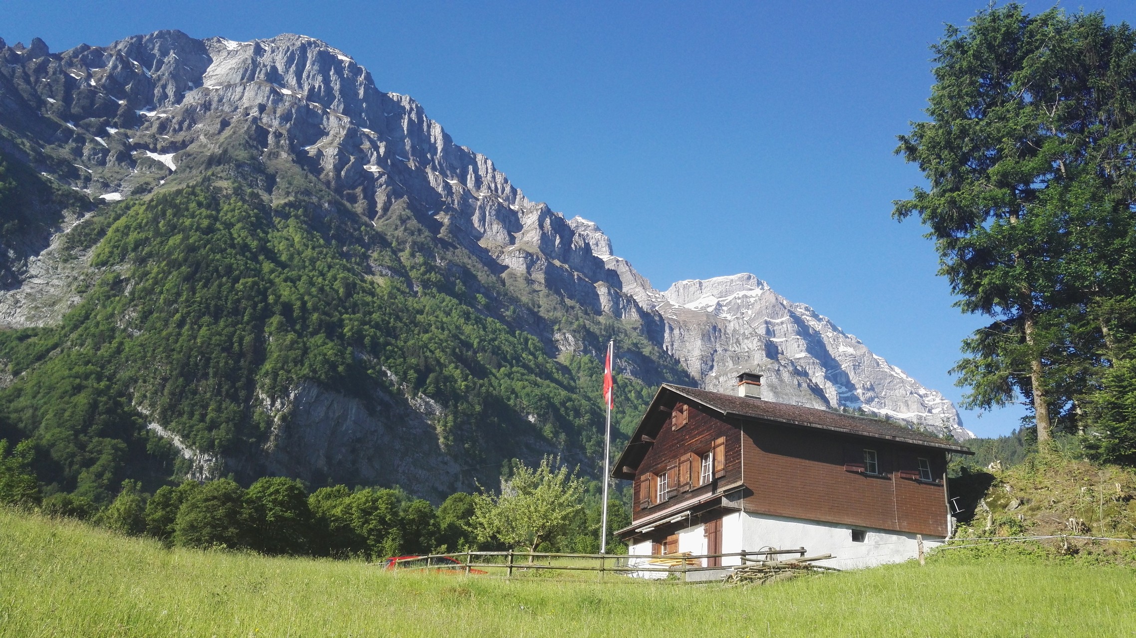 Chalet Fenchern Chalets zur Miete in Glarus, Glarus, Schweiz