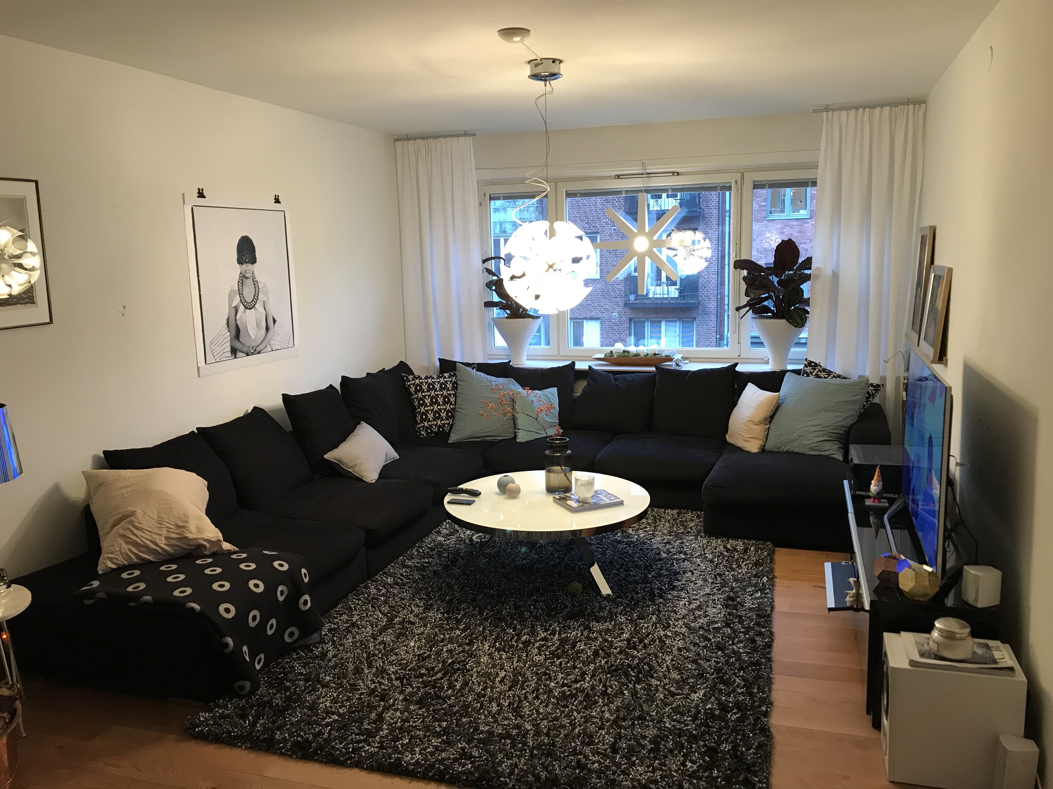 Large apartment of 126 sqm near the avenue for rent
