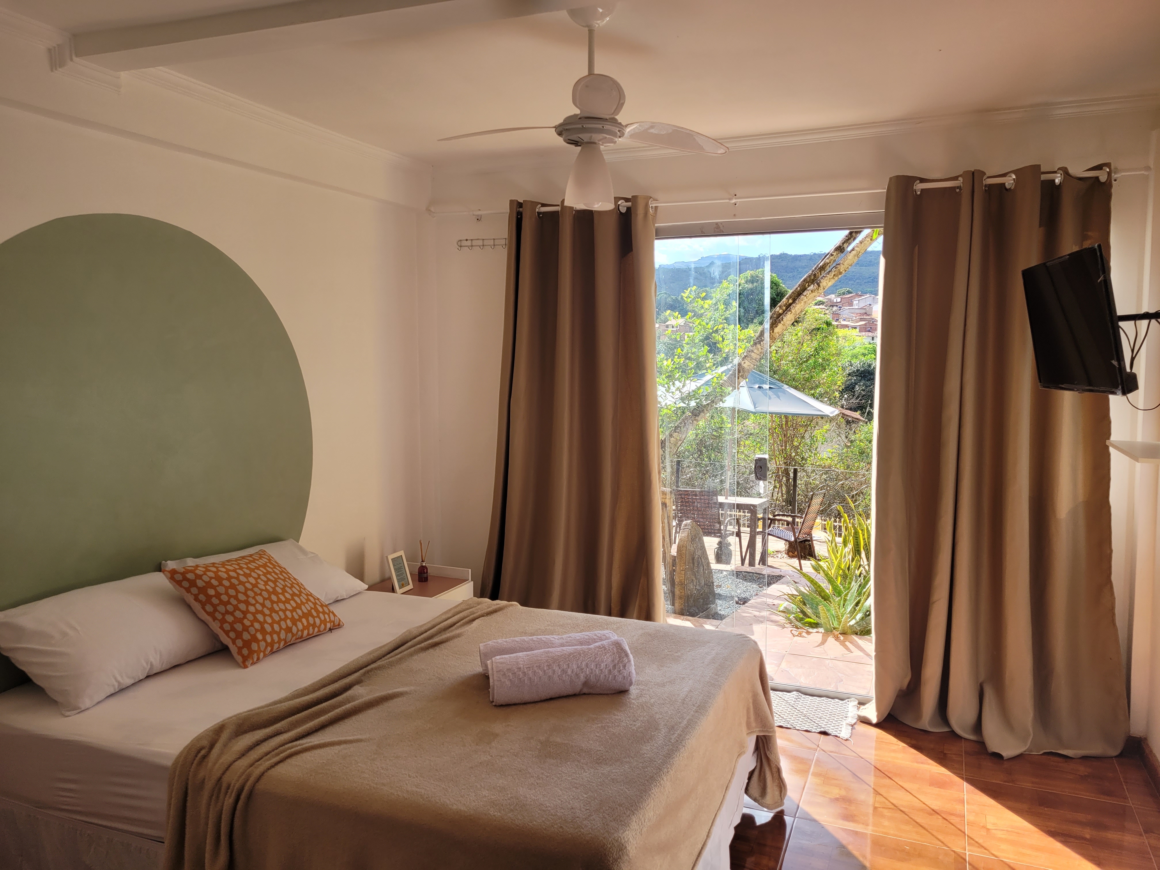 Comfortable studio with mini kitchen and leisure area