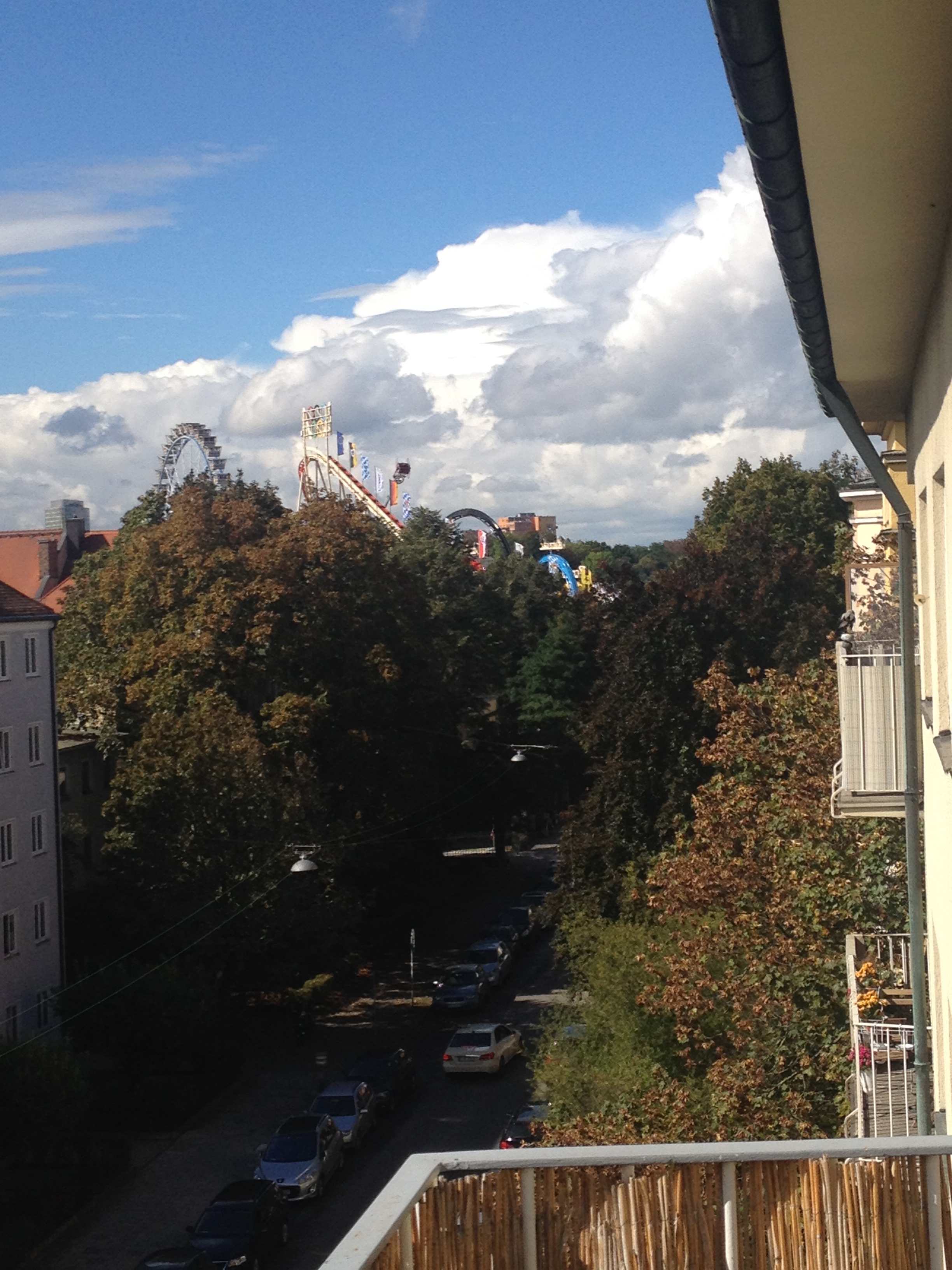 Twin room close to Oktoberfest in Ludwigsvorstadt-Isarvorstadt, Munich