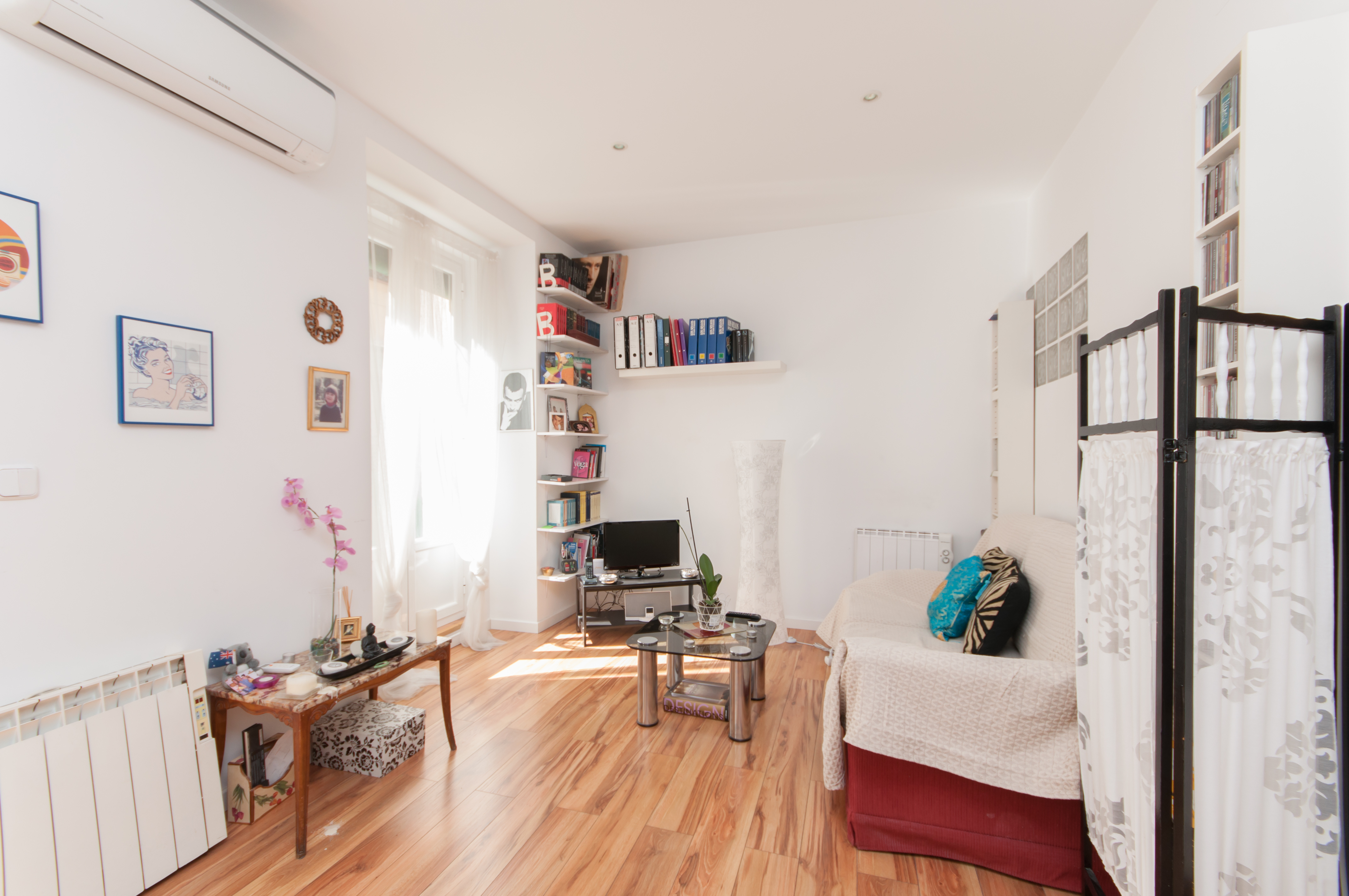 Beautiful and cosy Room//Madrid Centre//WIFI in Embajadores, Madrid