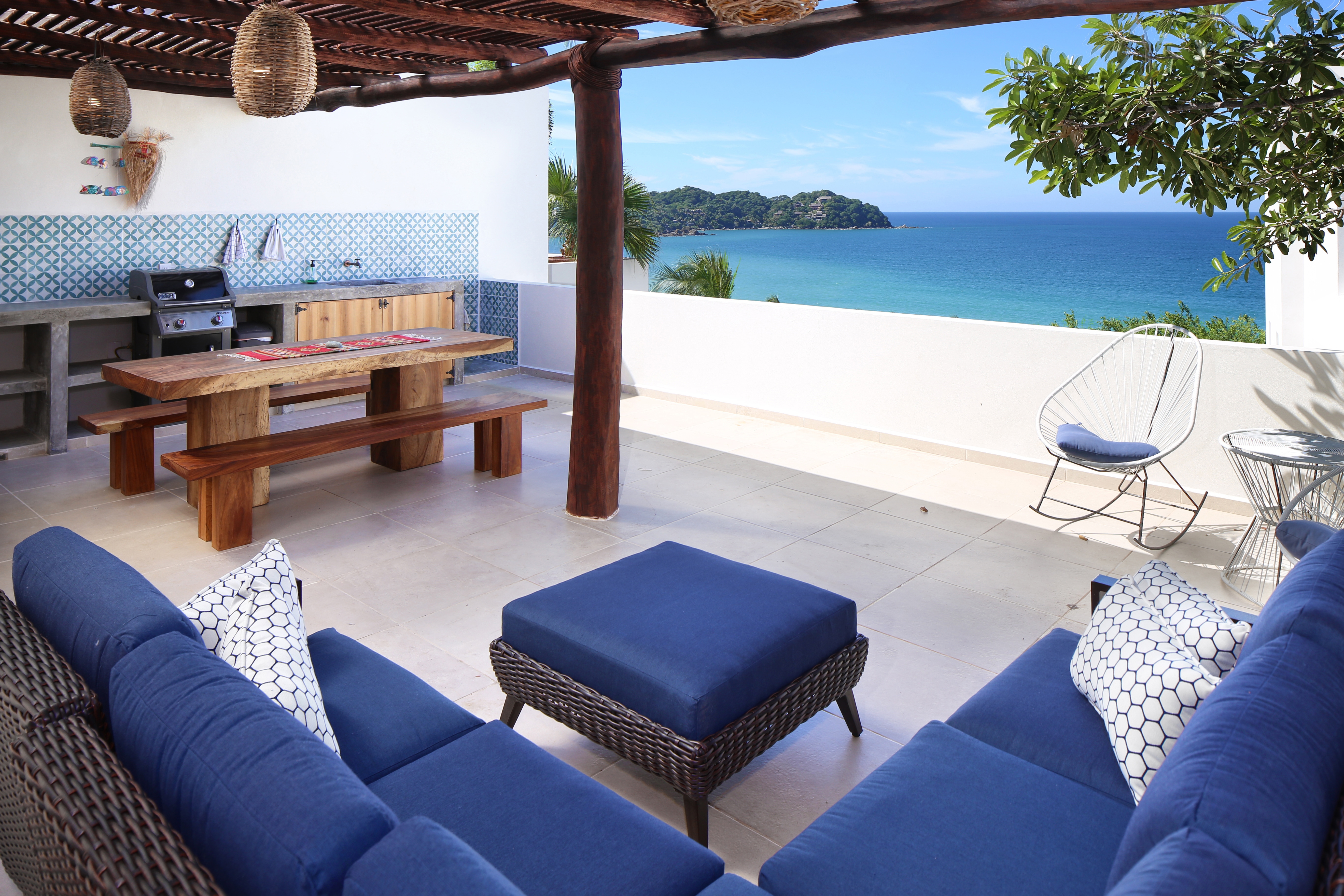 Casa Colorado @ Monterosa N.Side 1 block off beach