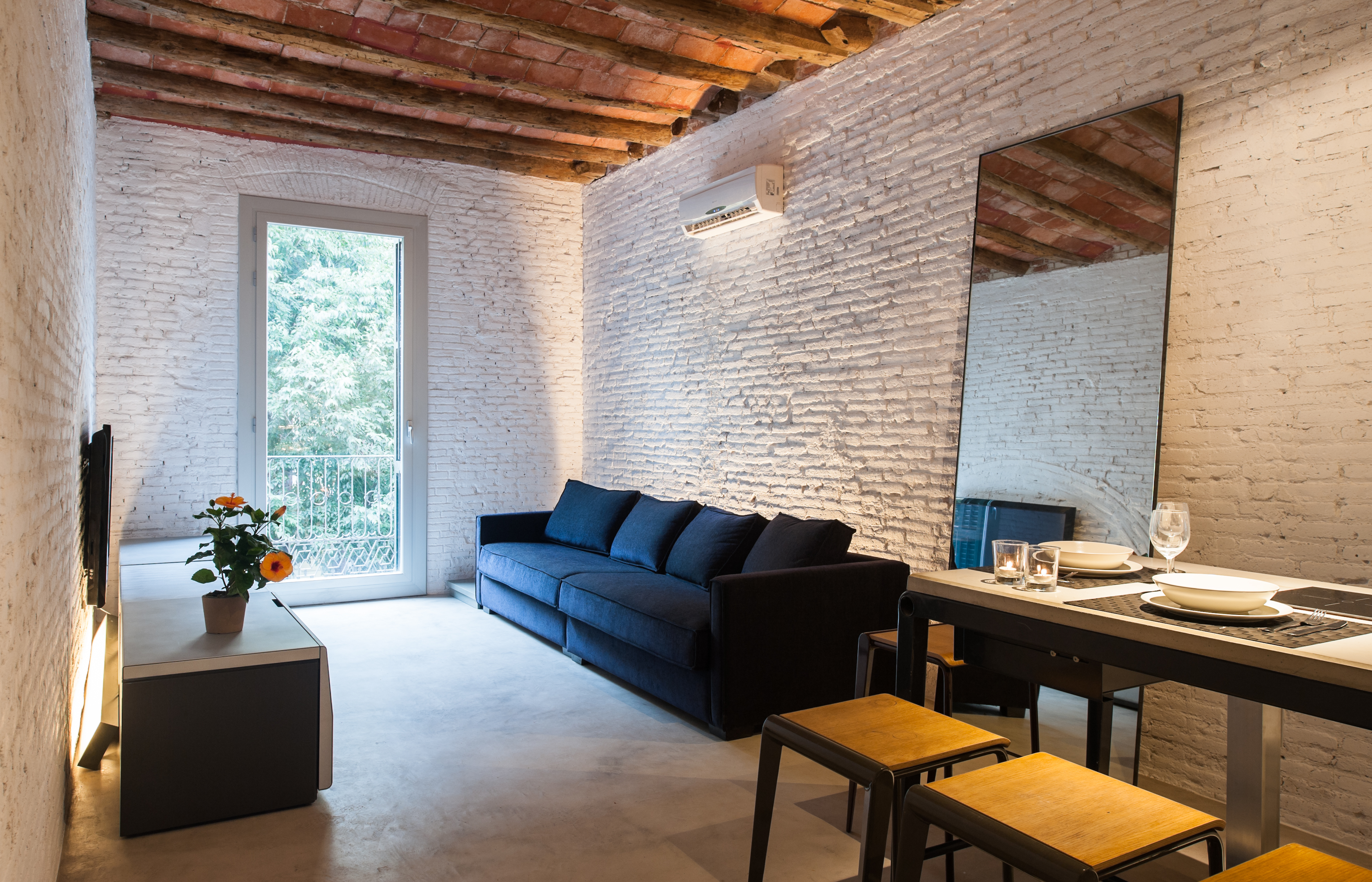 Designer LOFT in the very center