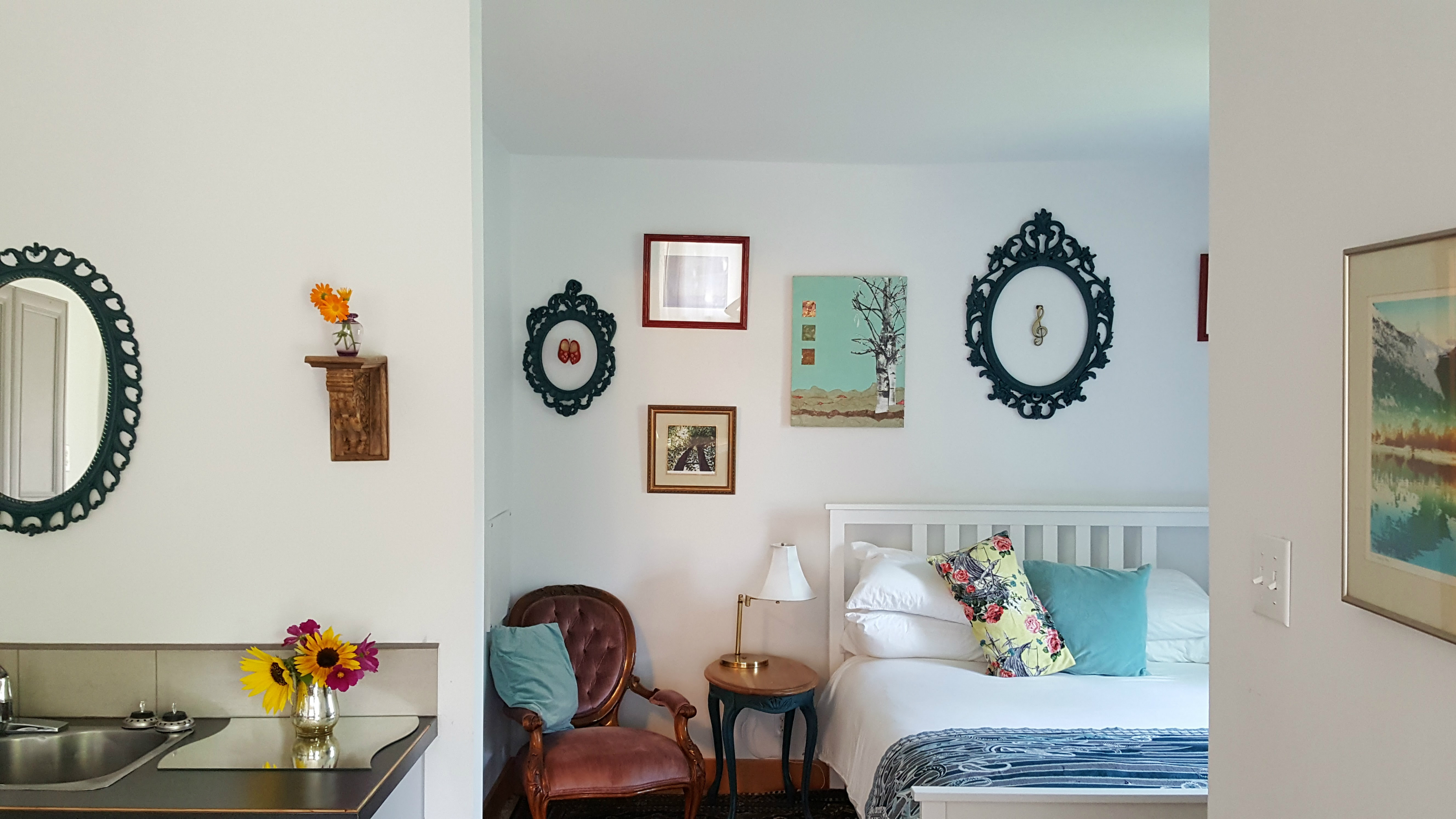 Birkwood Cottage- Downtown
