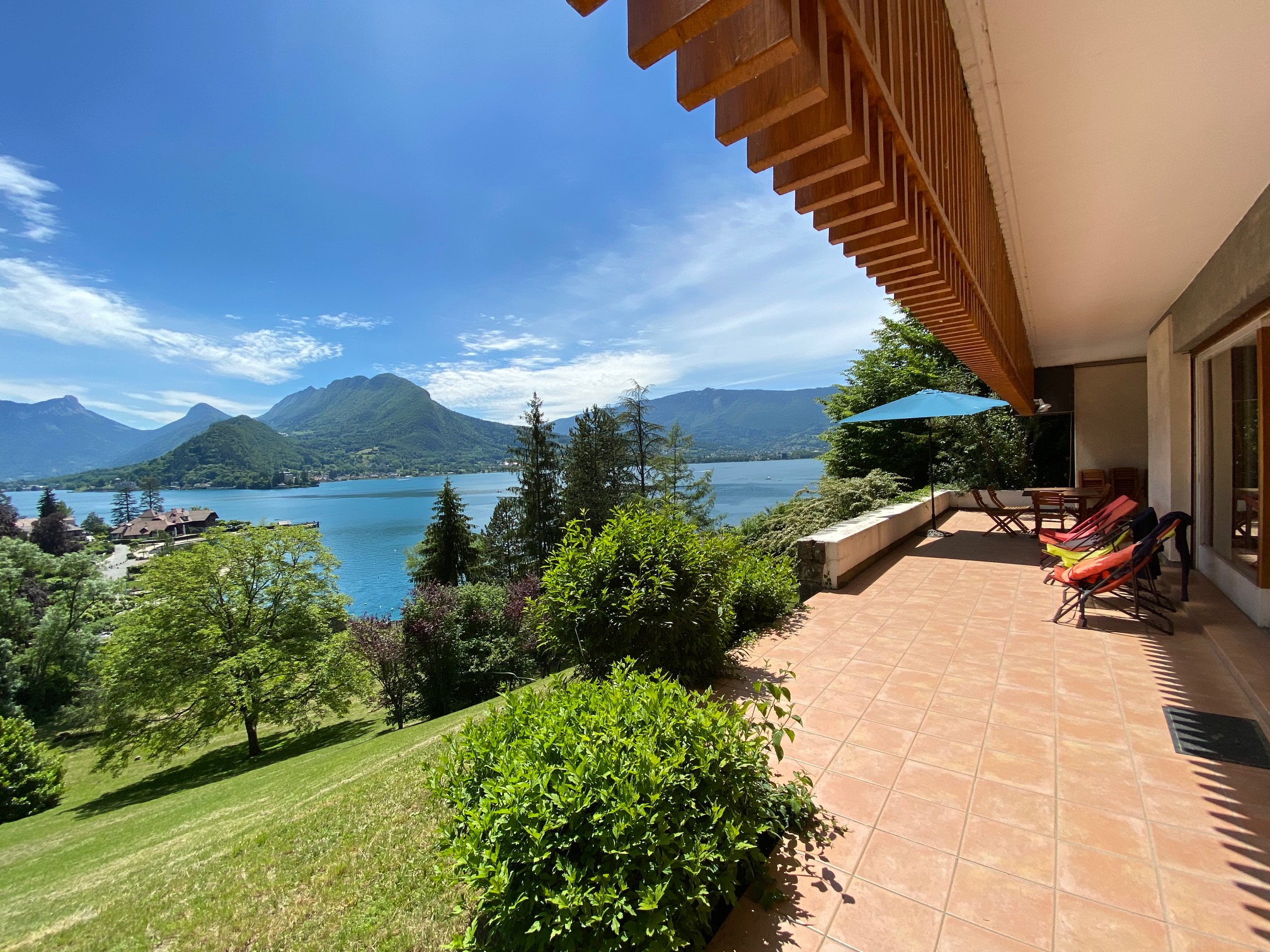 Maison 4* bord du Lac, Ponton Privé, bouée, Canoës - Maisons à louer à