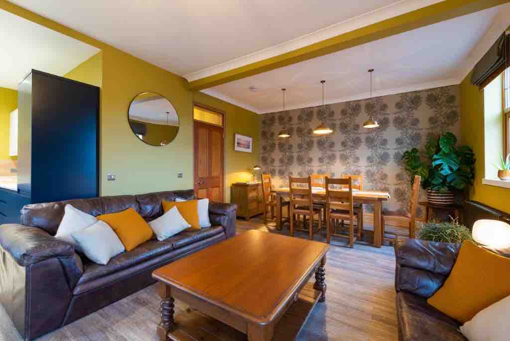 Academy Apartment