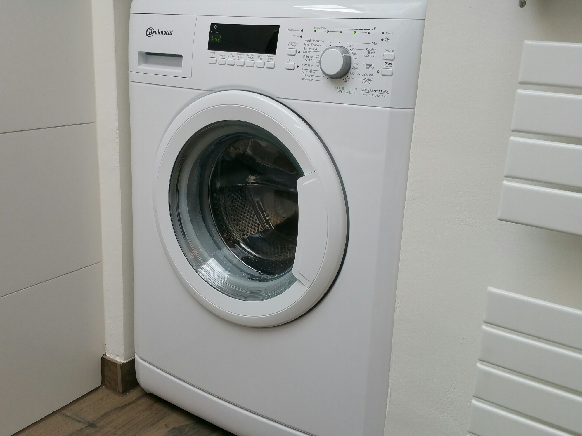 Business Apartment Karlsruhe "Butterblume" - Wohnungen Zur Miete In  Karlsruhe, Baden-Württemberg, Deutschland