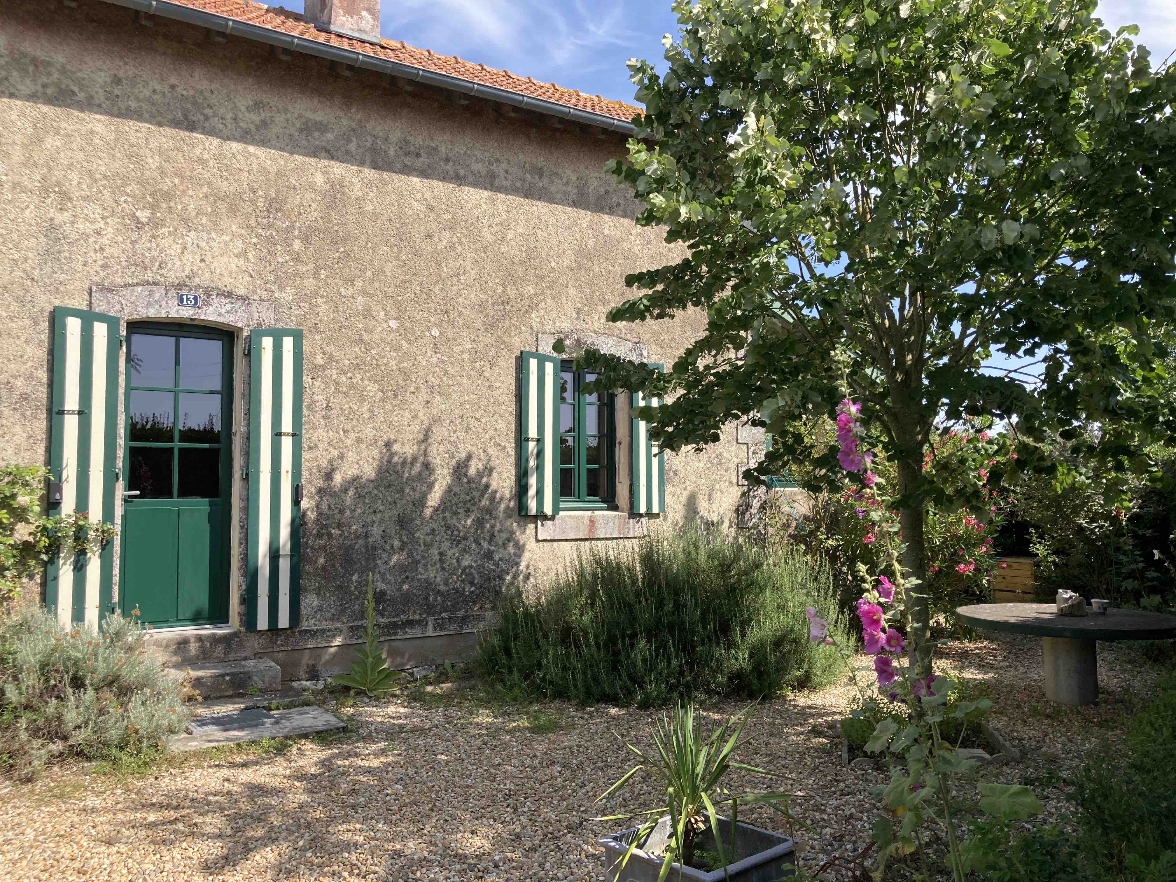 Charming house 8 minutes from the beach, marsh view