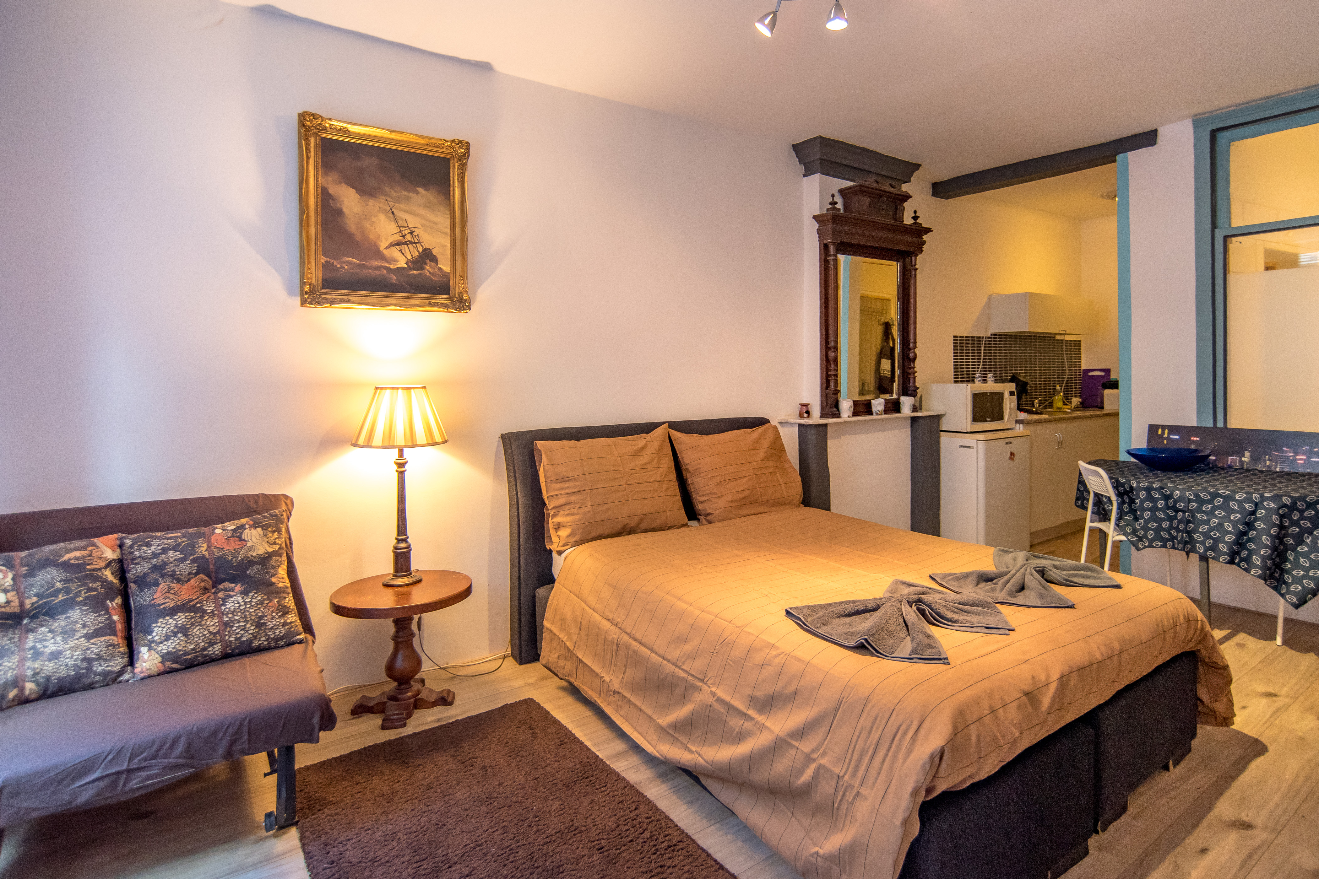 Ground floor studio at the top location — Amsterdam stay