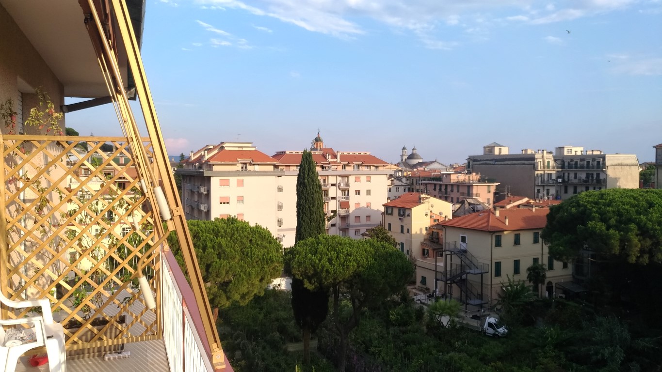 Scenic apartment in downtown Chiavari