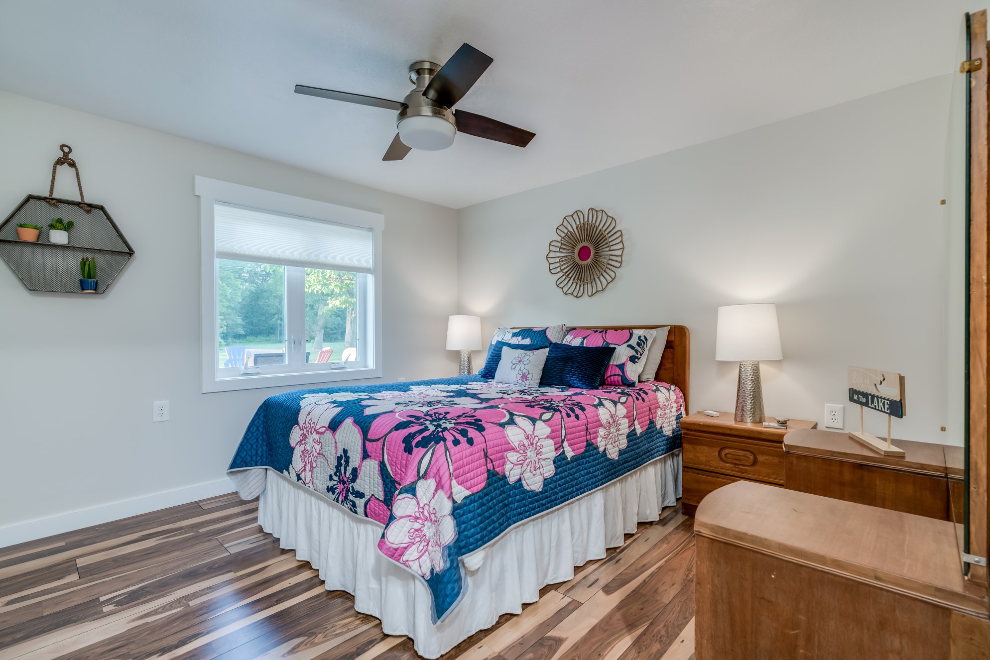 Waterfront Pt Salubrious Chaumont NY Sleeps 15 Houses for Rent in Chaumont, New York, United