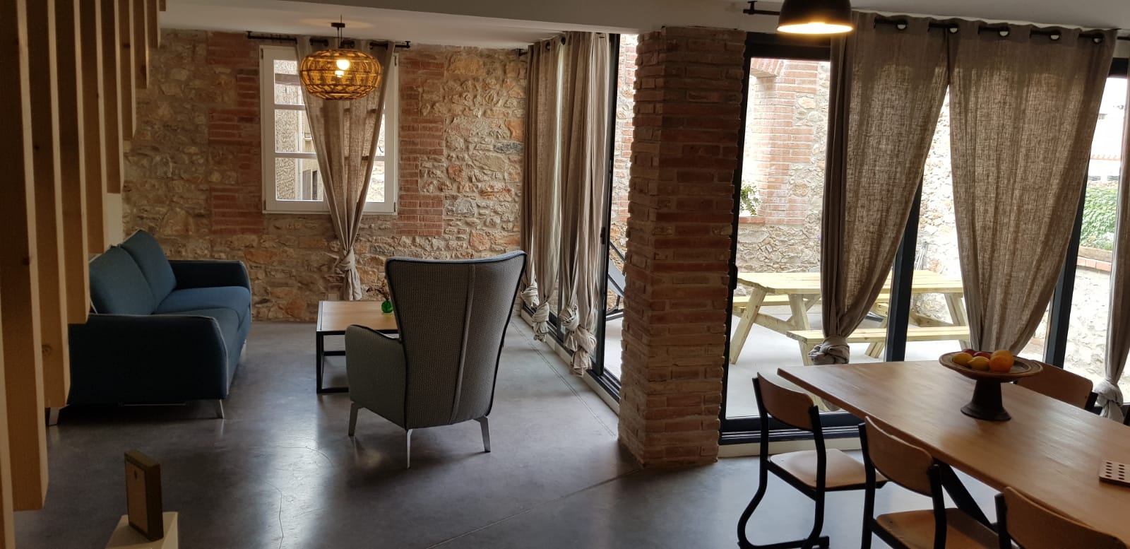 Charming cottage at Domaine Pagnon Frigoulette