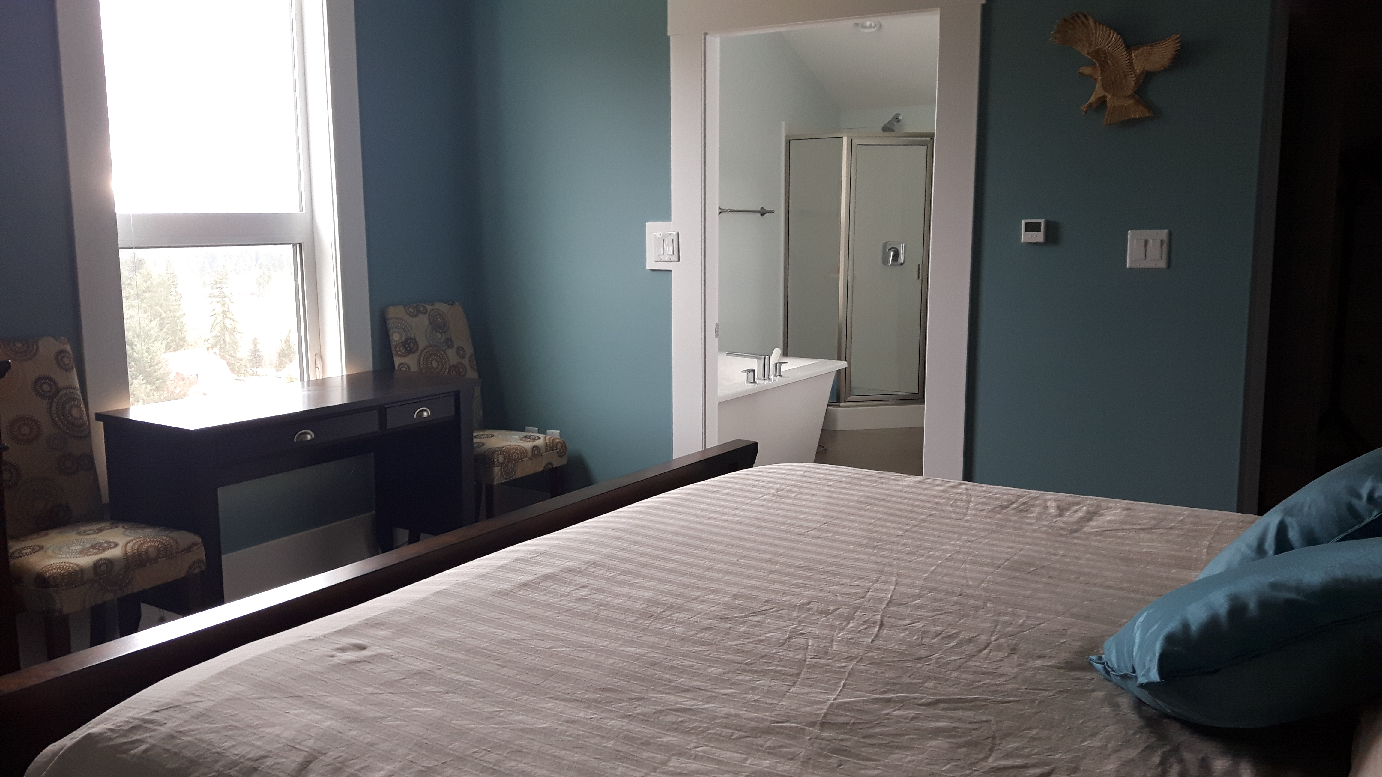 Birds Eye View Retreat Eagles Nest Villas For Rent In Port Alberni British Columbia Canada