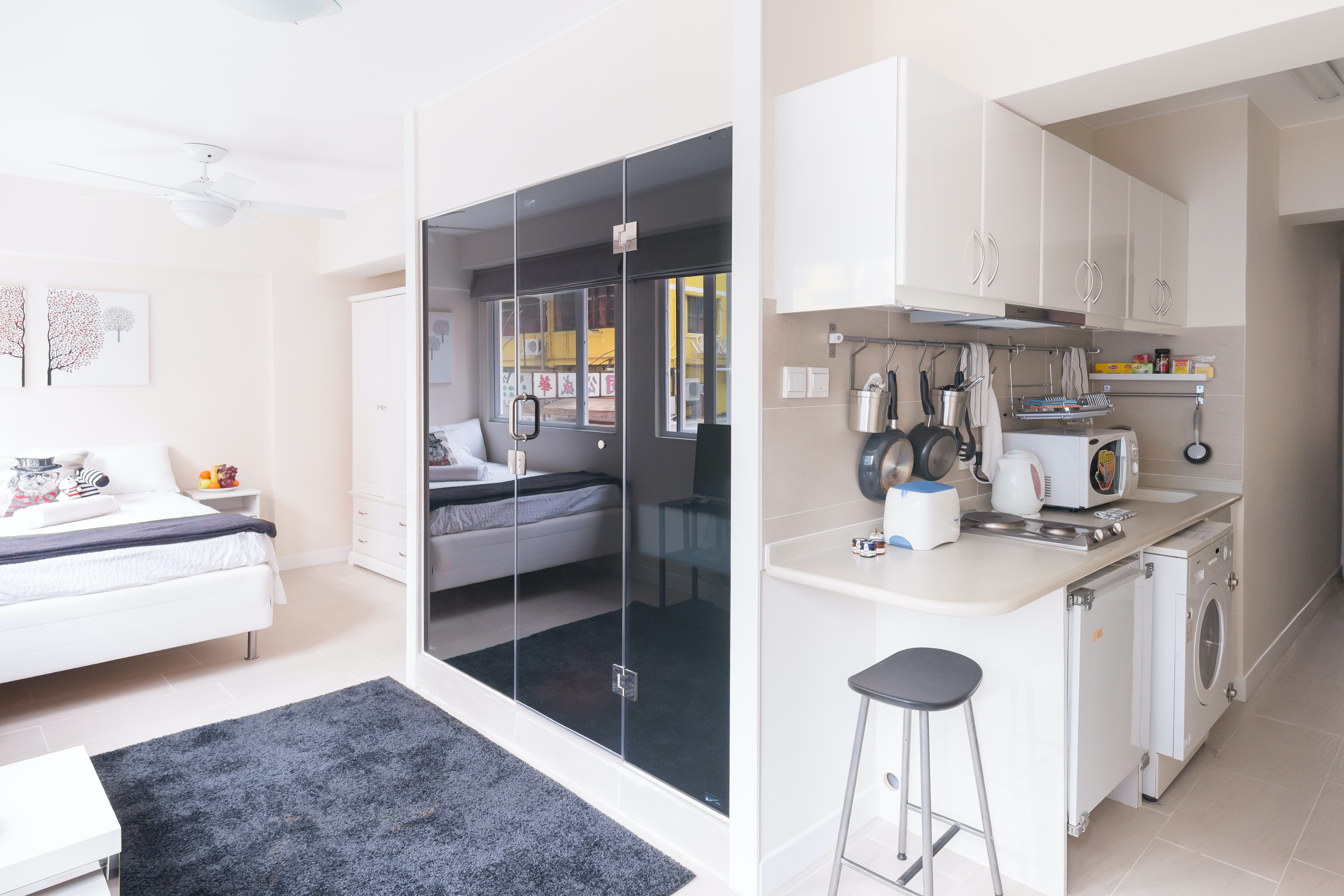 Modern Large Studio , Heart of city