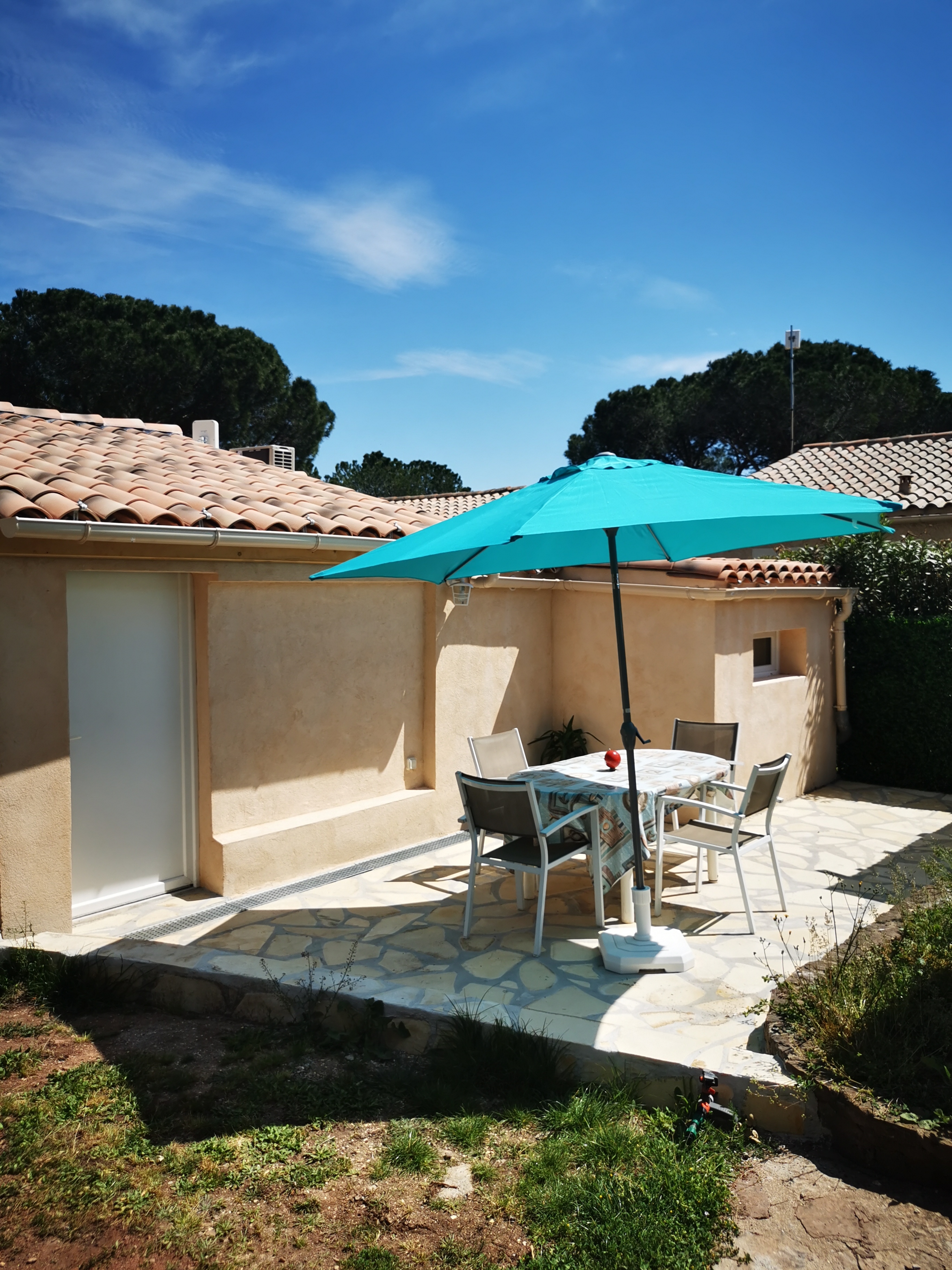 Independent F2 of 50 m²