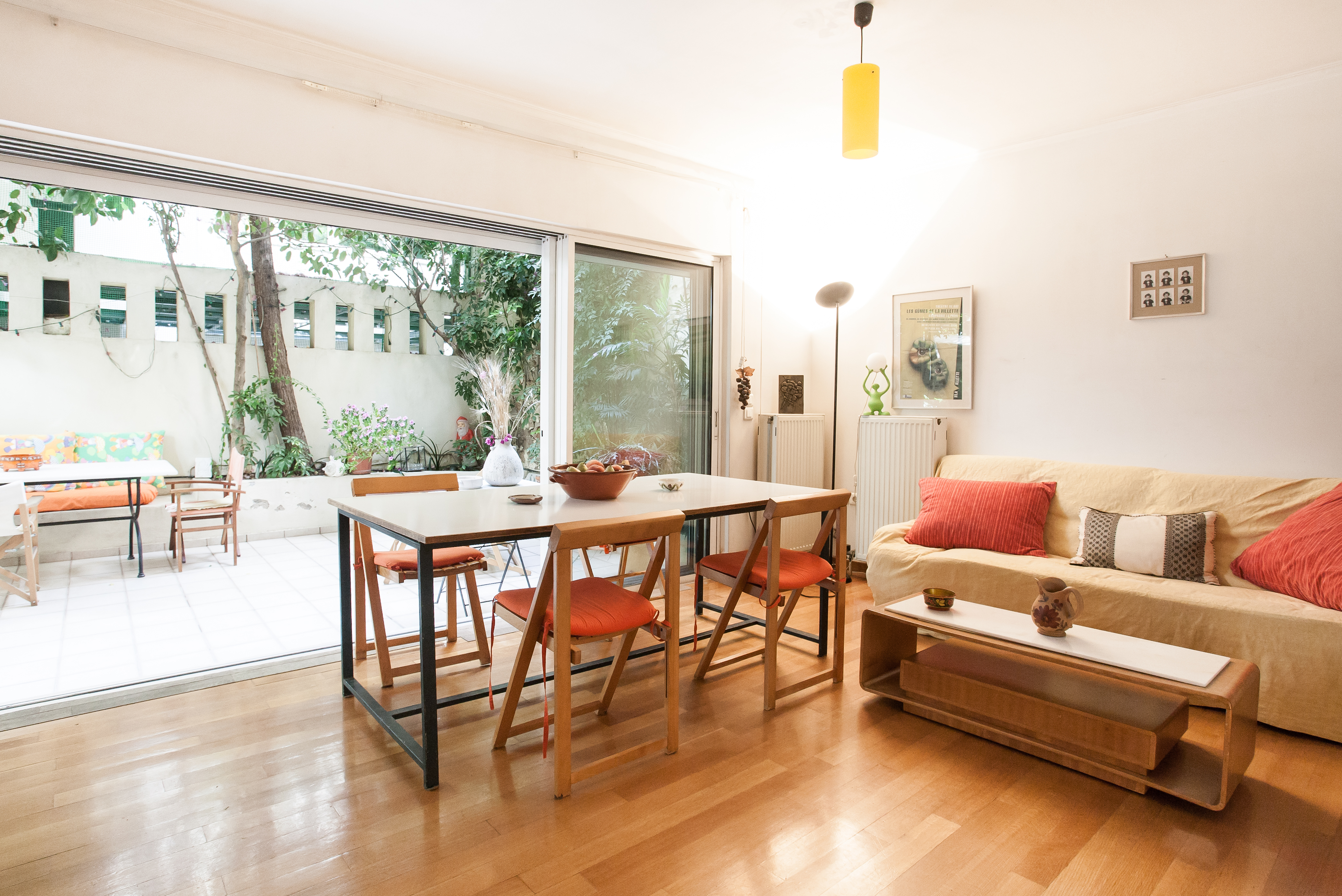 Flat with courtyard near Acropolis in ΑΚΡΟΠΟΛΗ, Athens