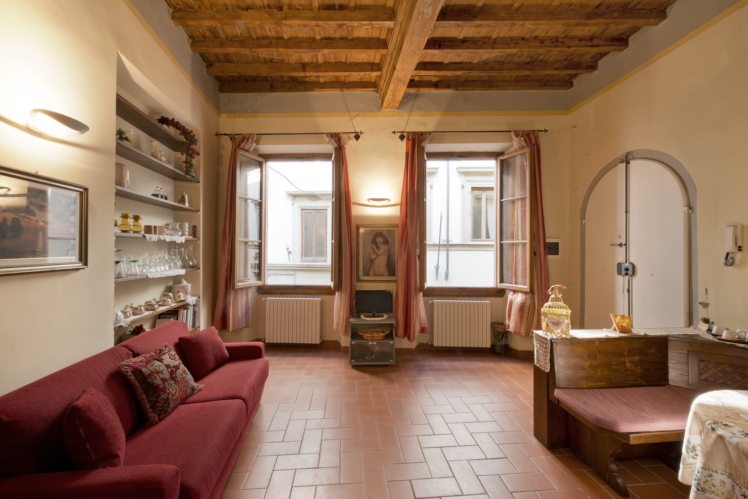 Work from home in Florence near the Train Station! in Centro Storico, Florence