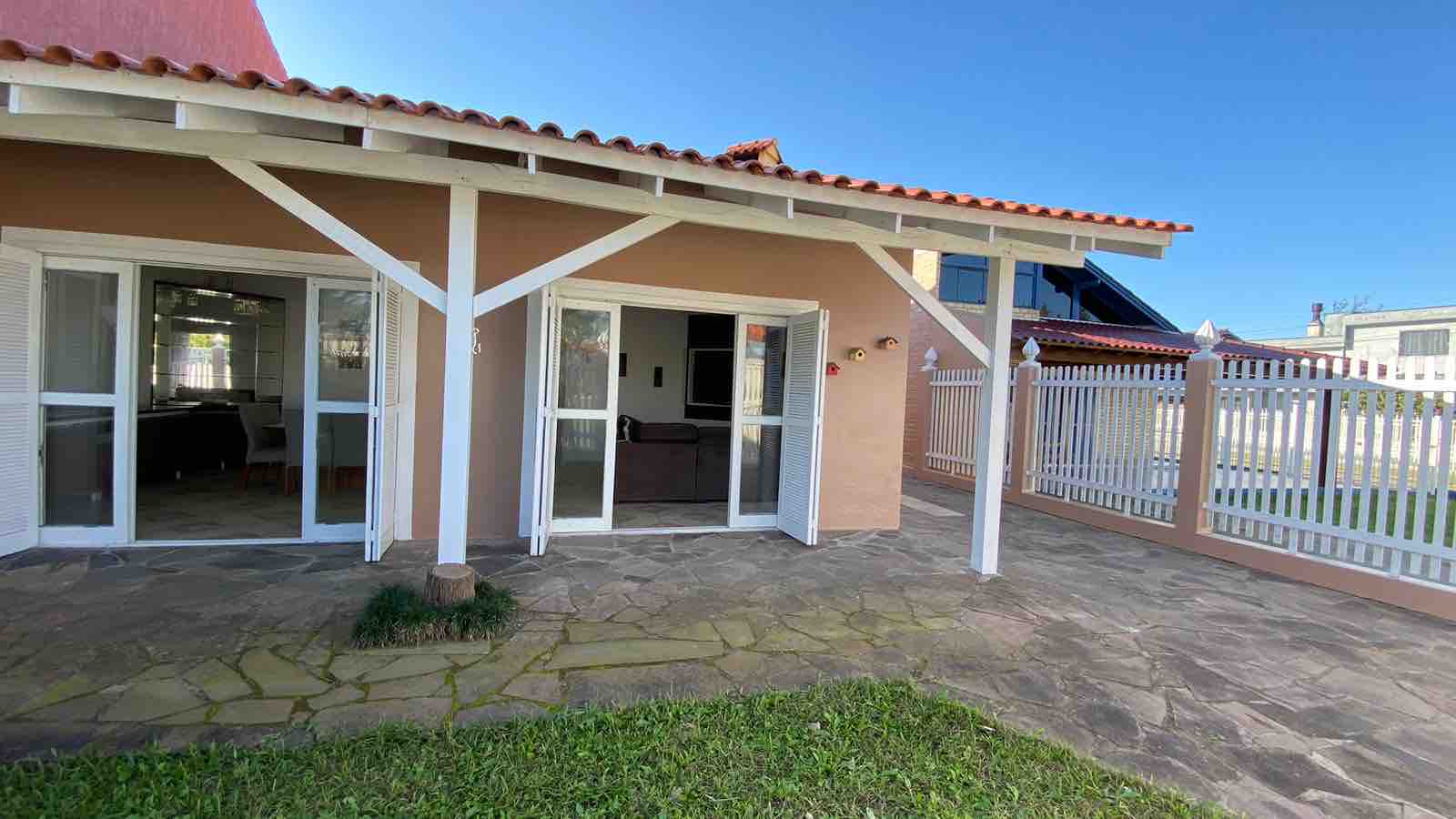 Casa av Curitiba Nova Tramandai(2 blocks from the Sea )