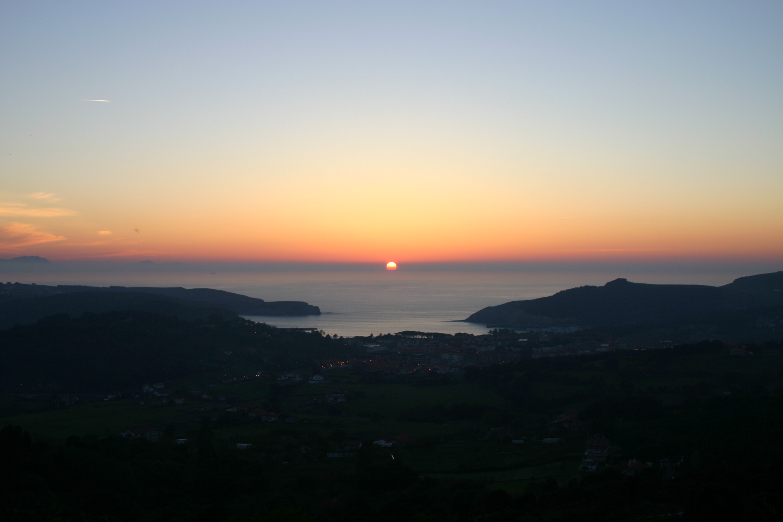 Seascape: Dreamsite spectacular ocean view! in Plentzia, Euskadi