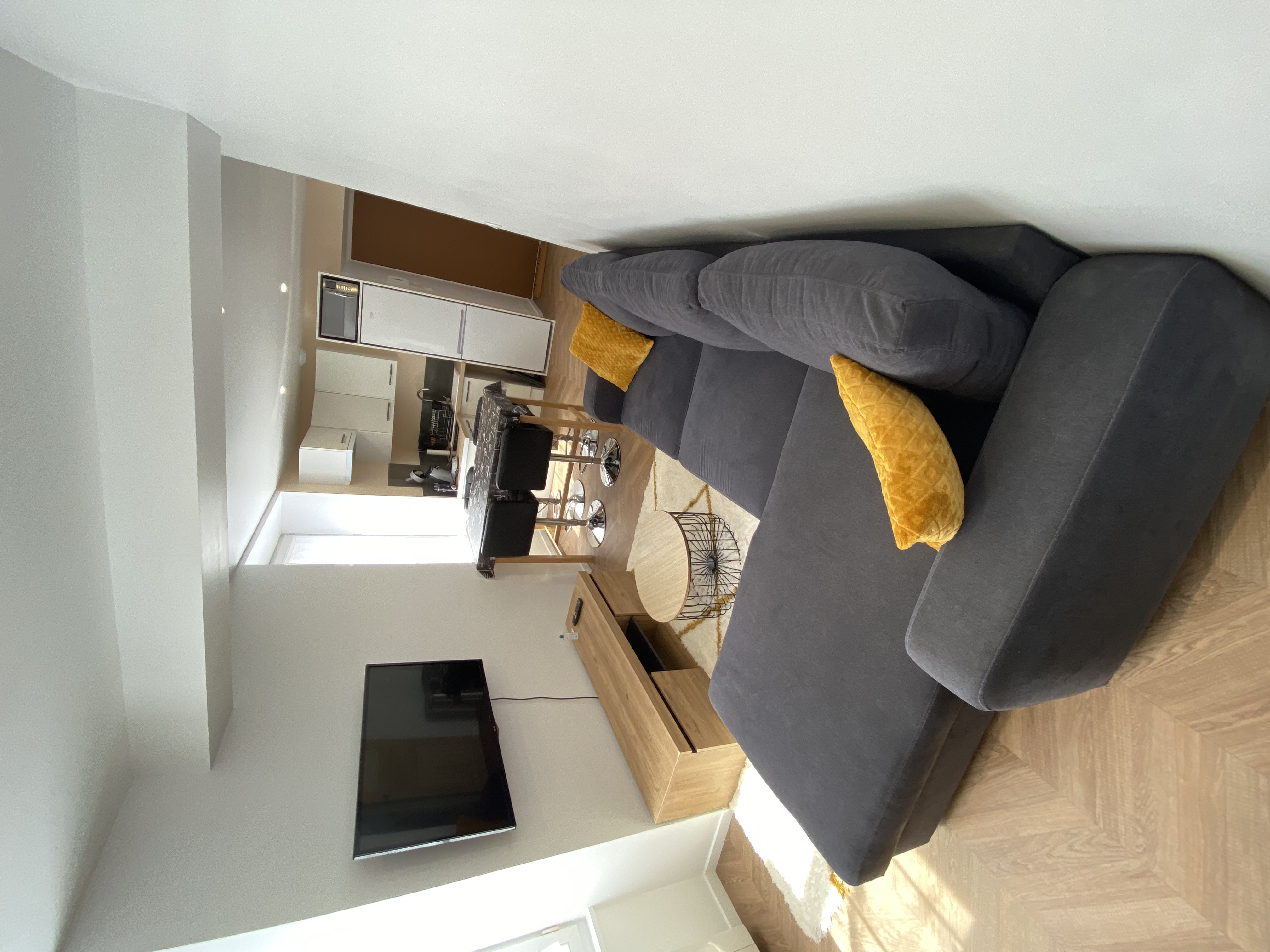 Beautiful apartment 35 m2 city center quiet area