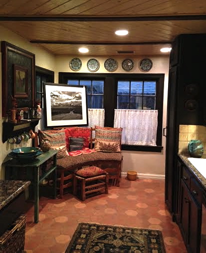 Charming "attic room" by TCU campus in District 3, Fort Worth