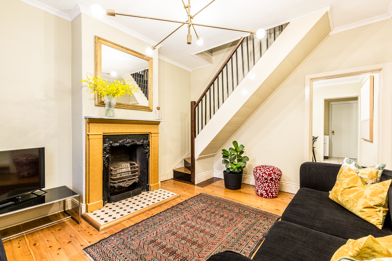 Surry Cottage - Stay In The Heart Of The City