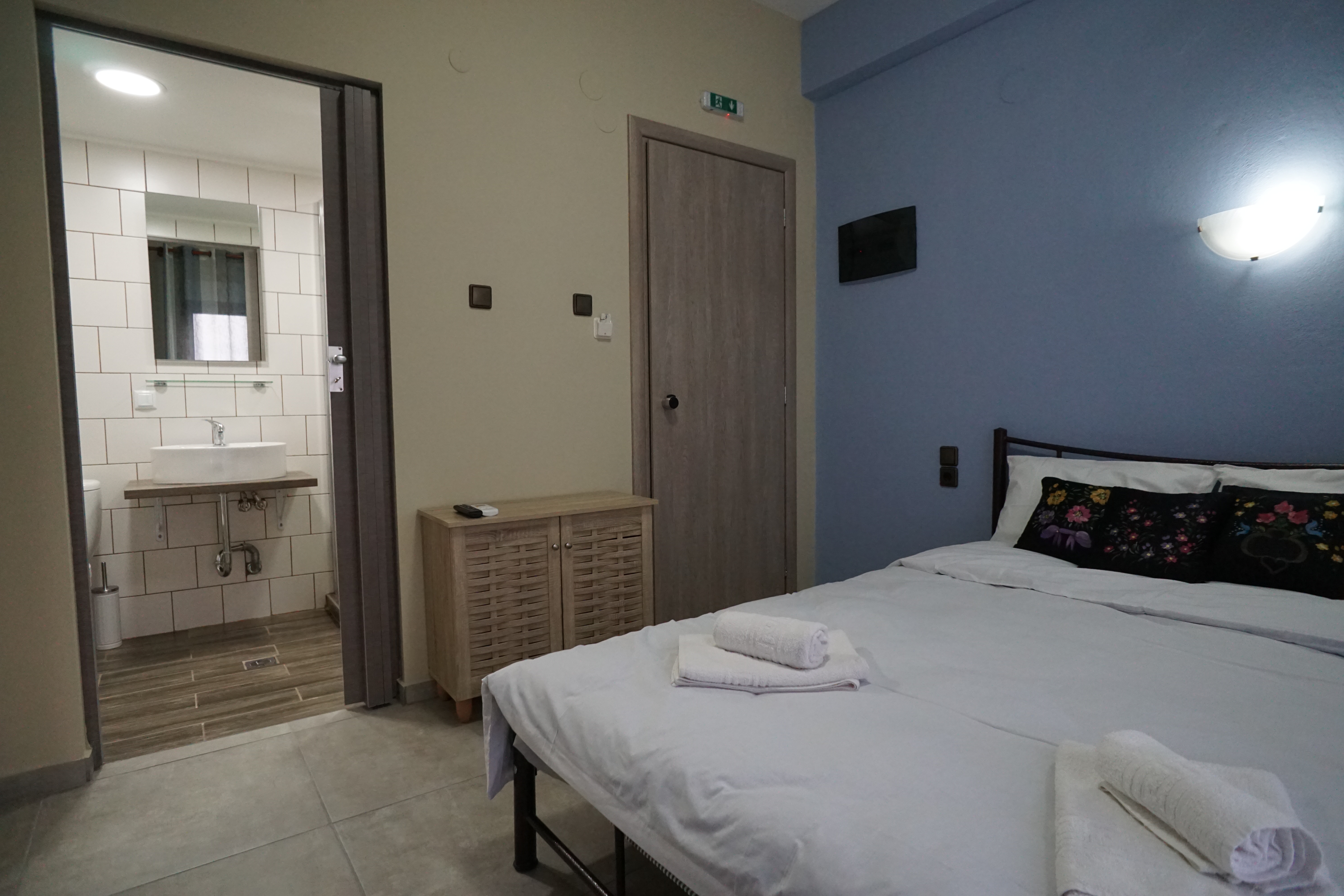 Maggana Studio Blue Room