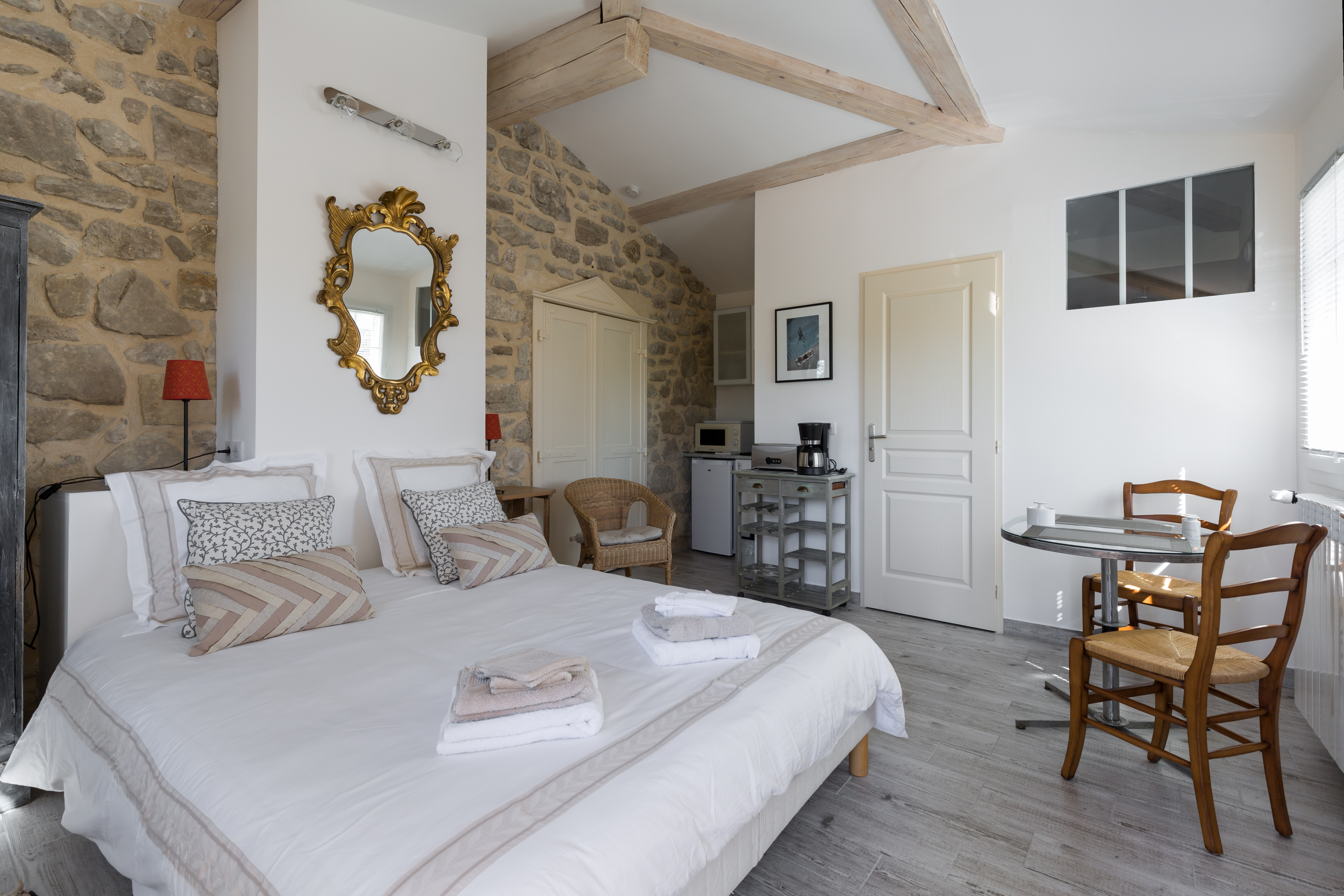 Bed And Breakfast Cap Au Sud Provencal Charm