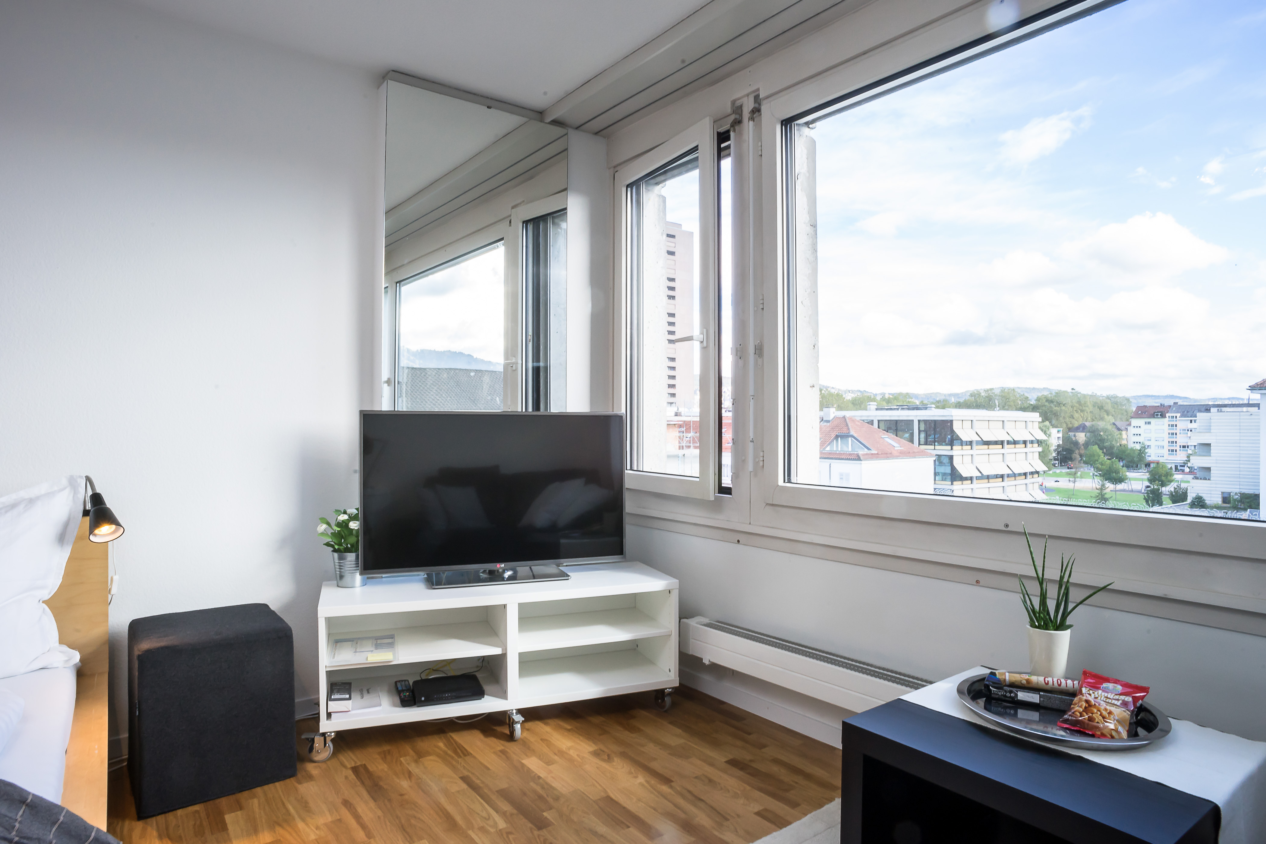 City of Zurich 4507, Apartment Studio Flats for Rent in Zurich, Zurich, Switzerland Airbnb