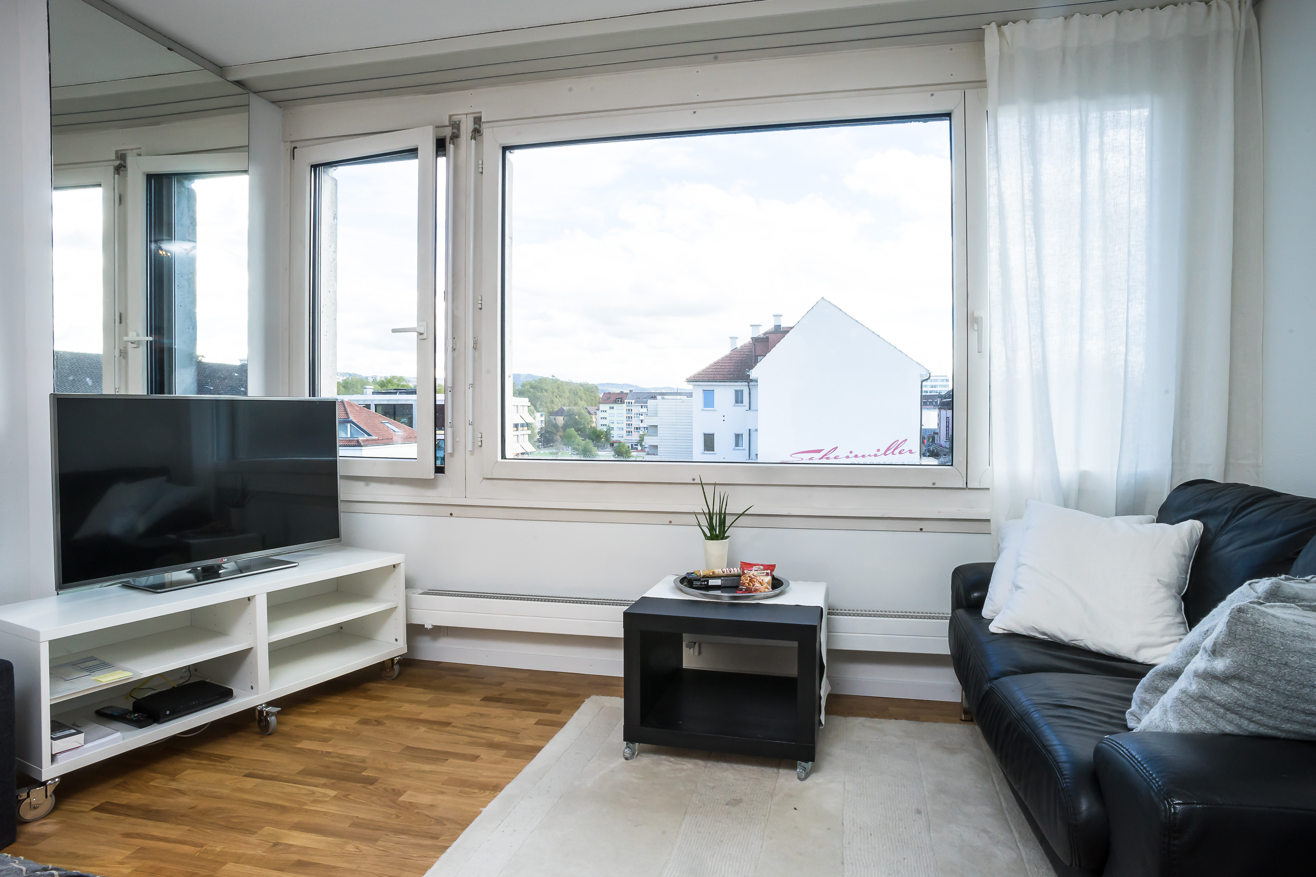 City of Zurich 4507, Apartment Studio Flats for Rent in Zurich, Zurich, Switzerland Airbnb